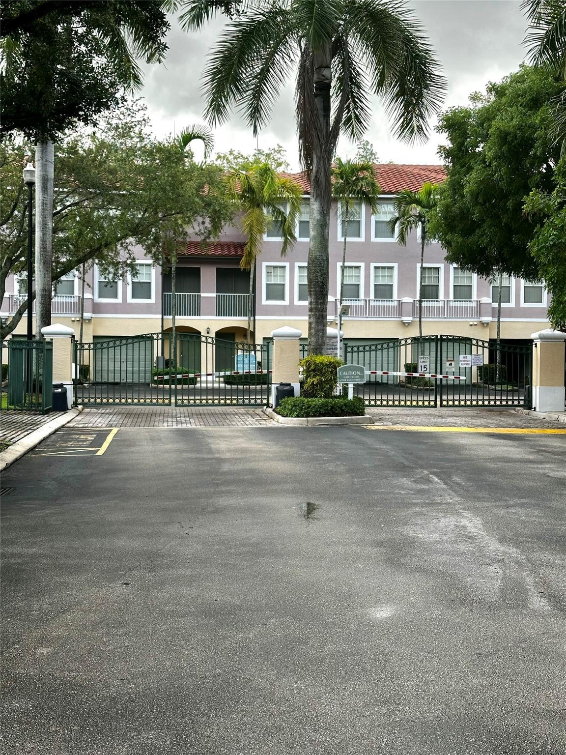 6500 W Sample #6500, Coral Springs FL 33067