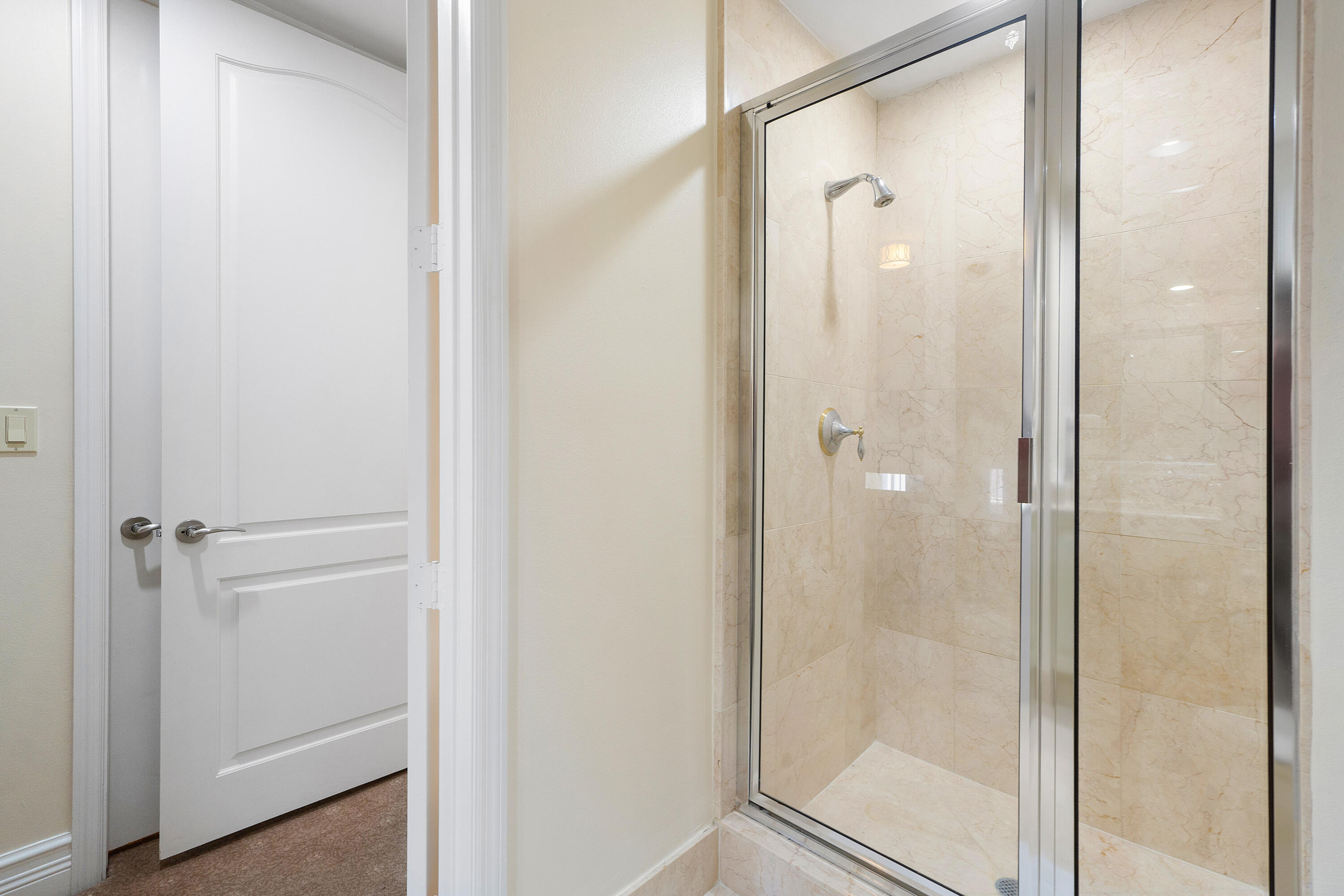 201 S Narcissus #605, West Palm Beach FL 33401