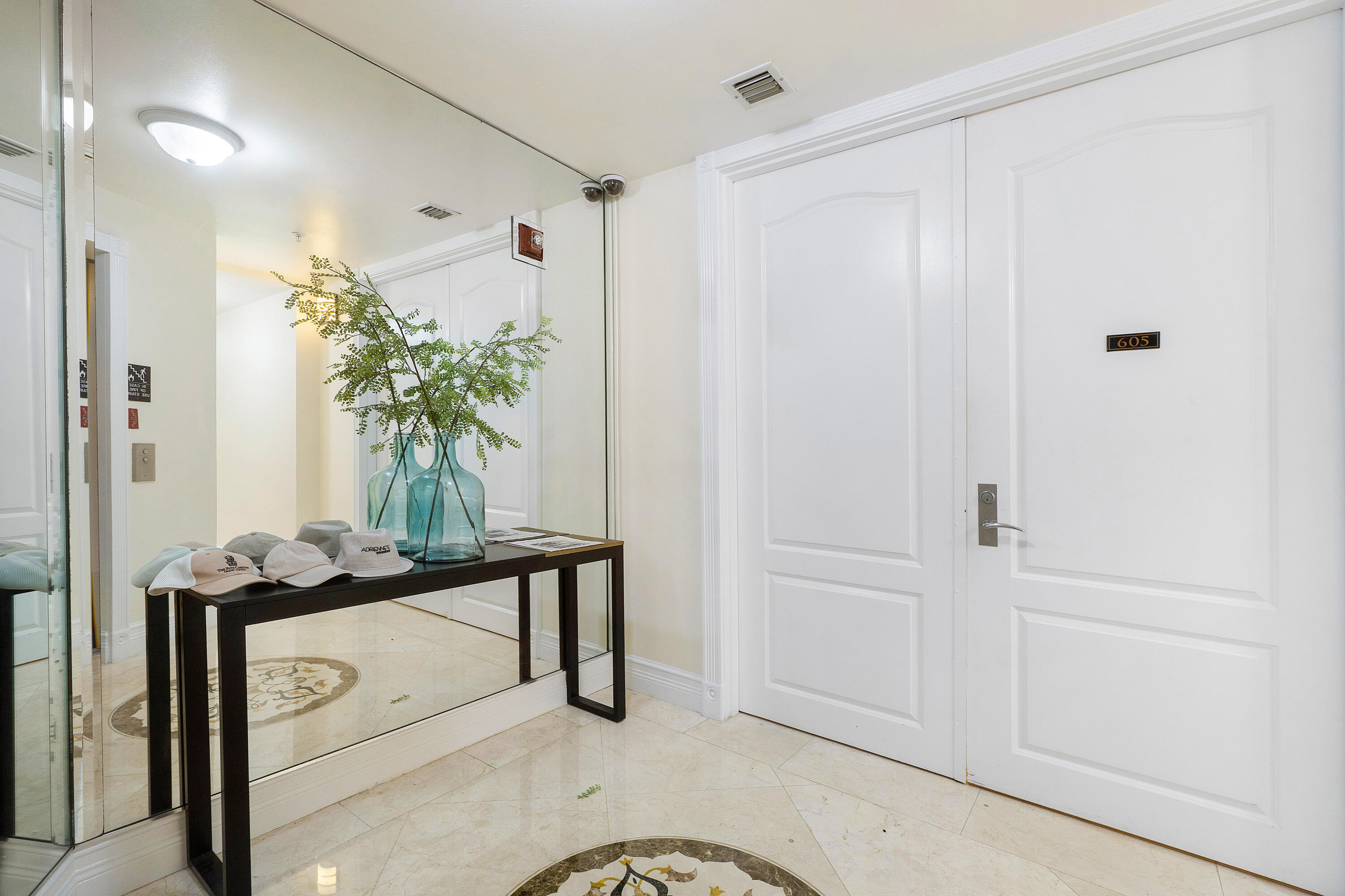 201 S Narcissus #605, West Palm Beach FL 33401