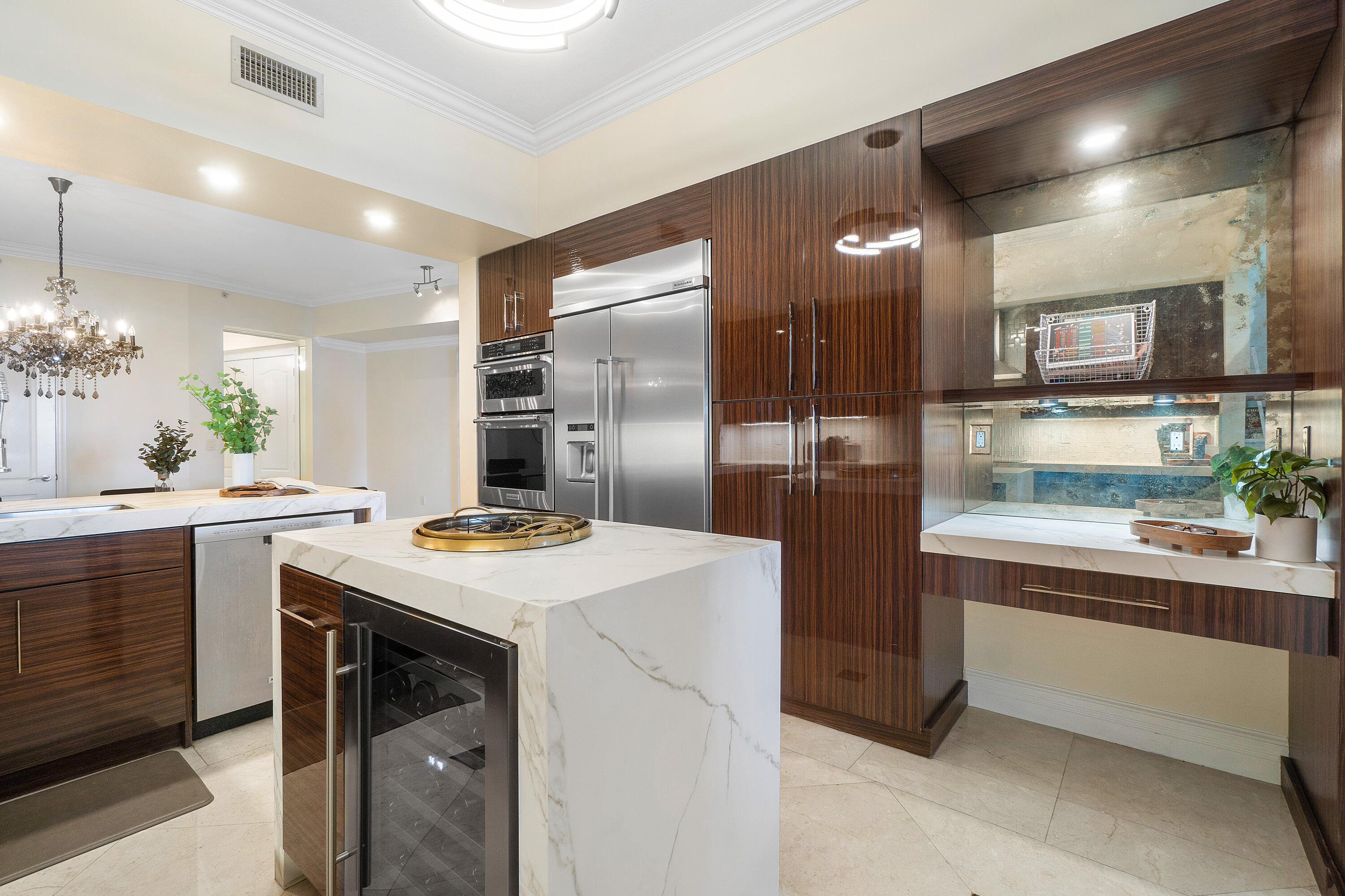201 S Narcissus #605, West Palm Beach FL 33401