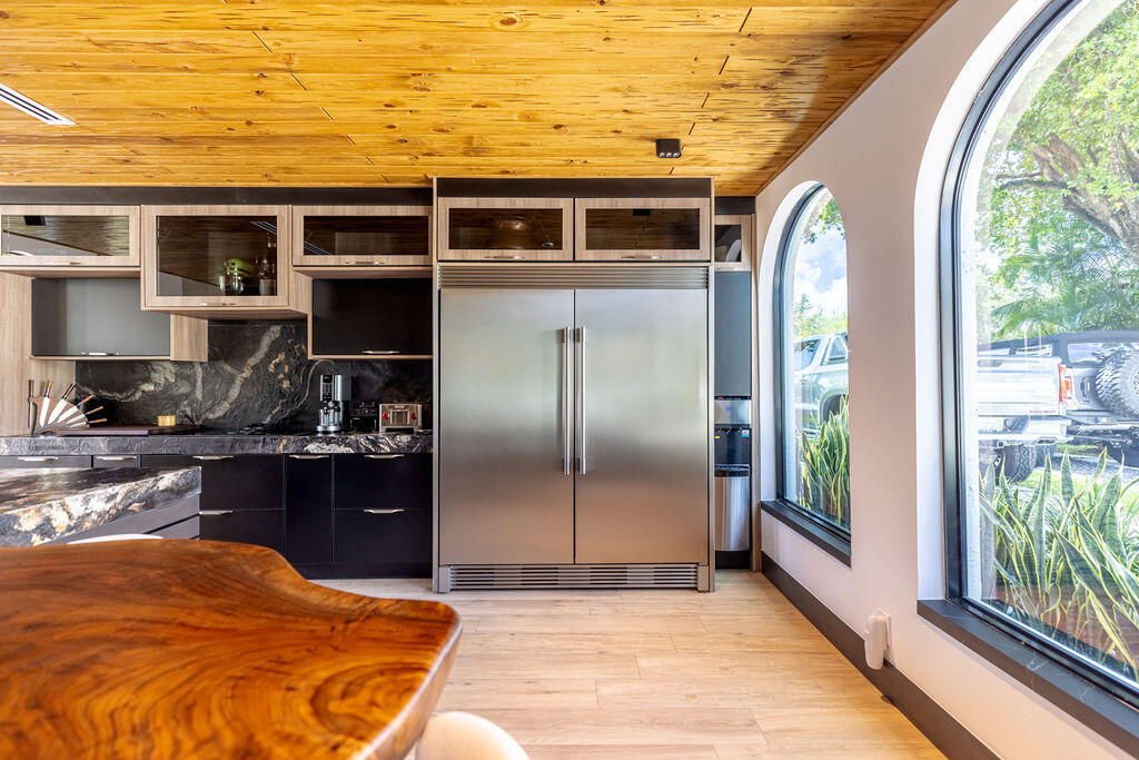 290 NW 6th, Boca Raton FL 33432