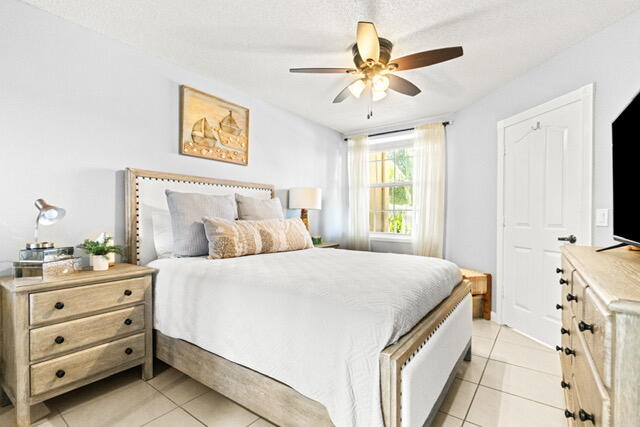 8104 Oakton #4b, Lake Clarke Shores FL 33406