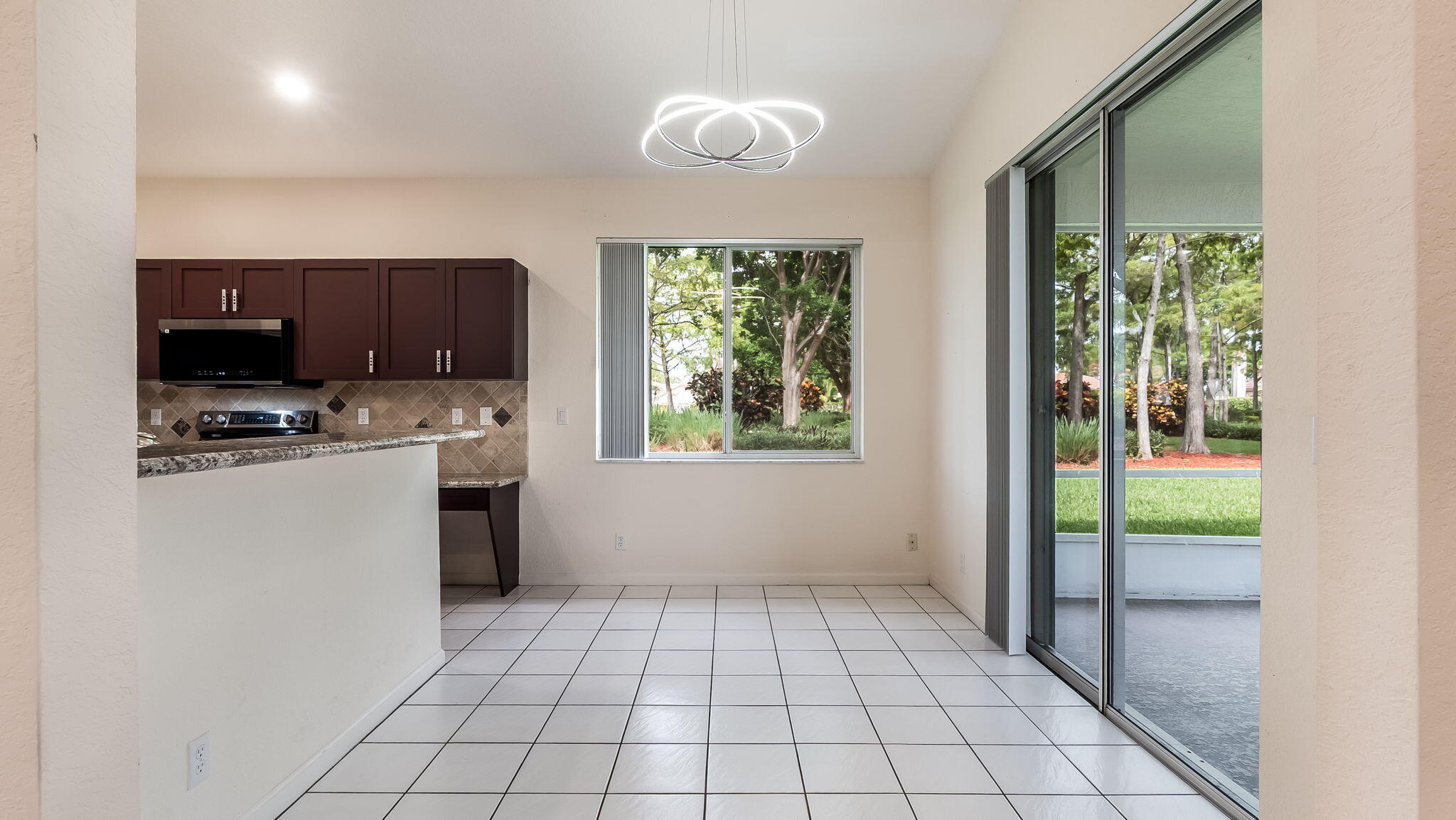 8754 NW 75th, Tamarac FL 33321