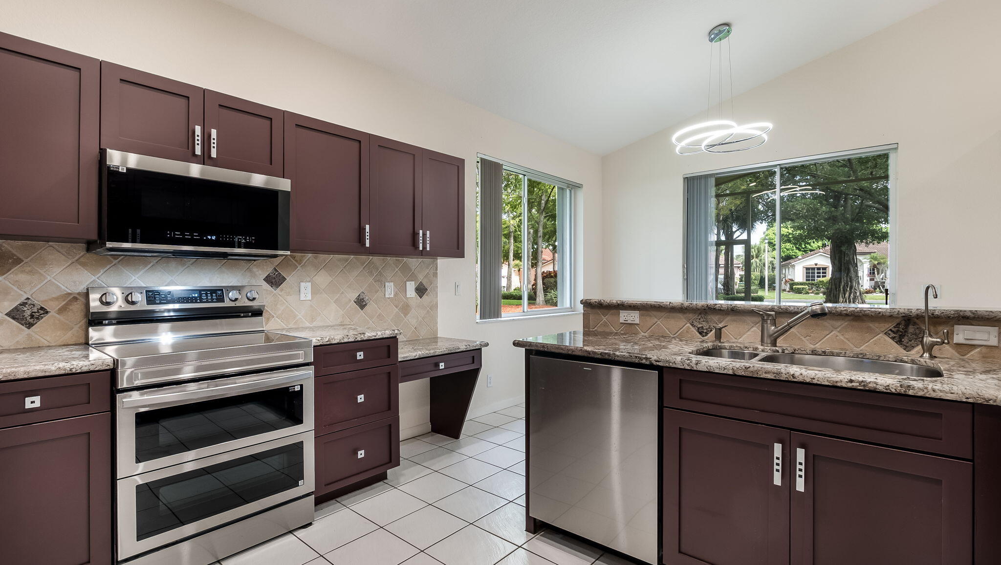 8754 NW 75th, Tamarac FL 33321