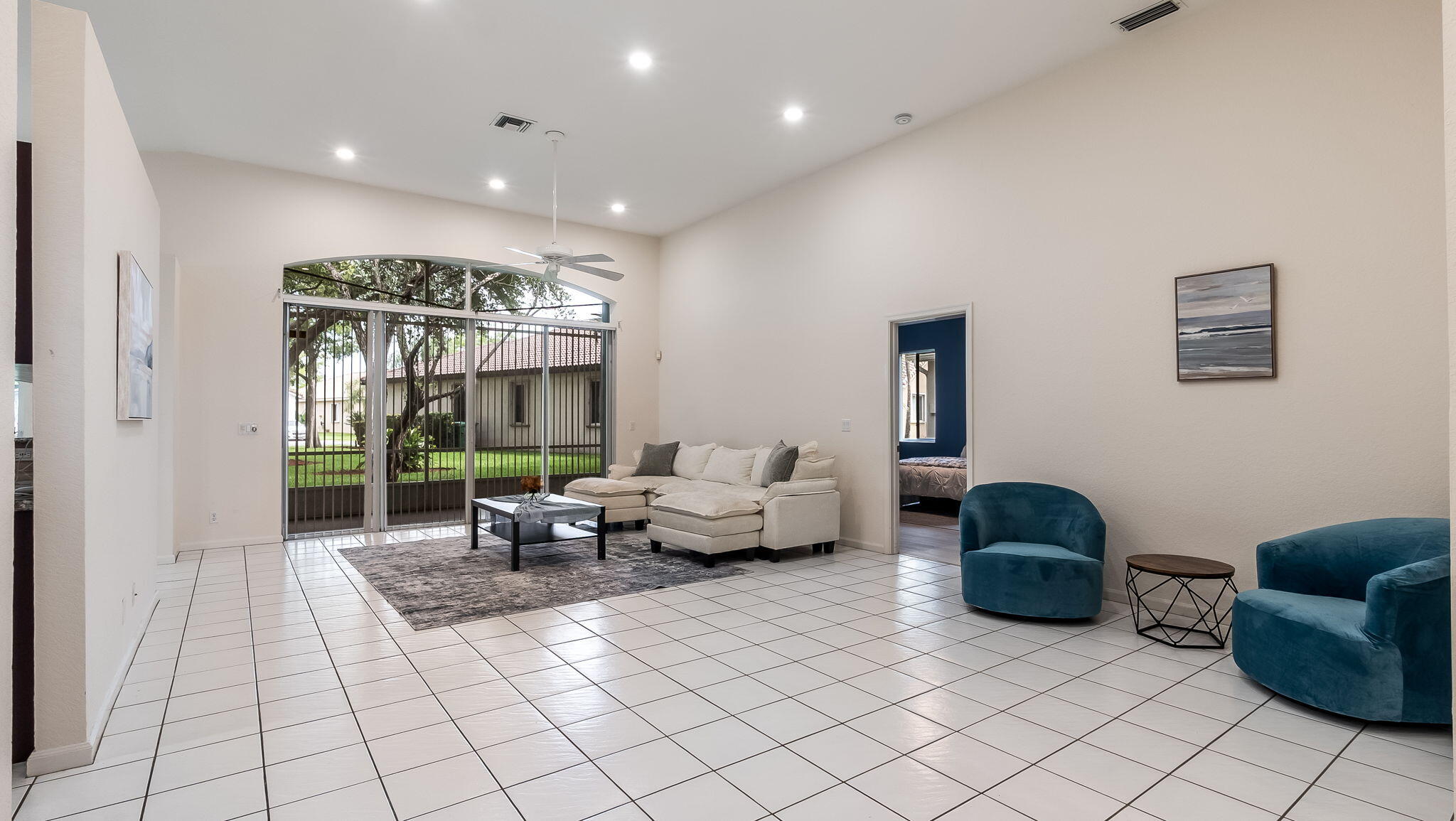 8754 NW 75th, Tamarac FL 33321