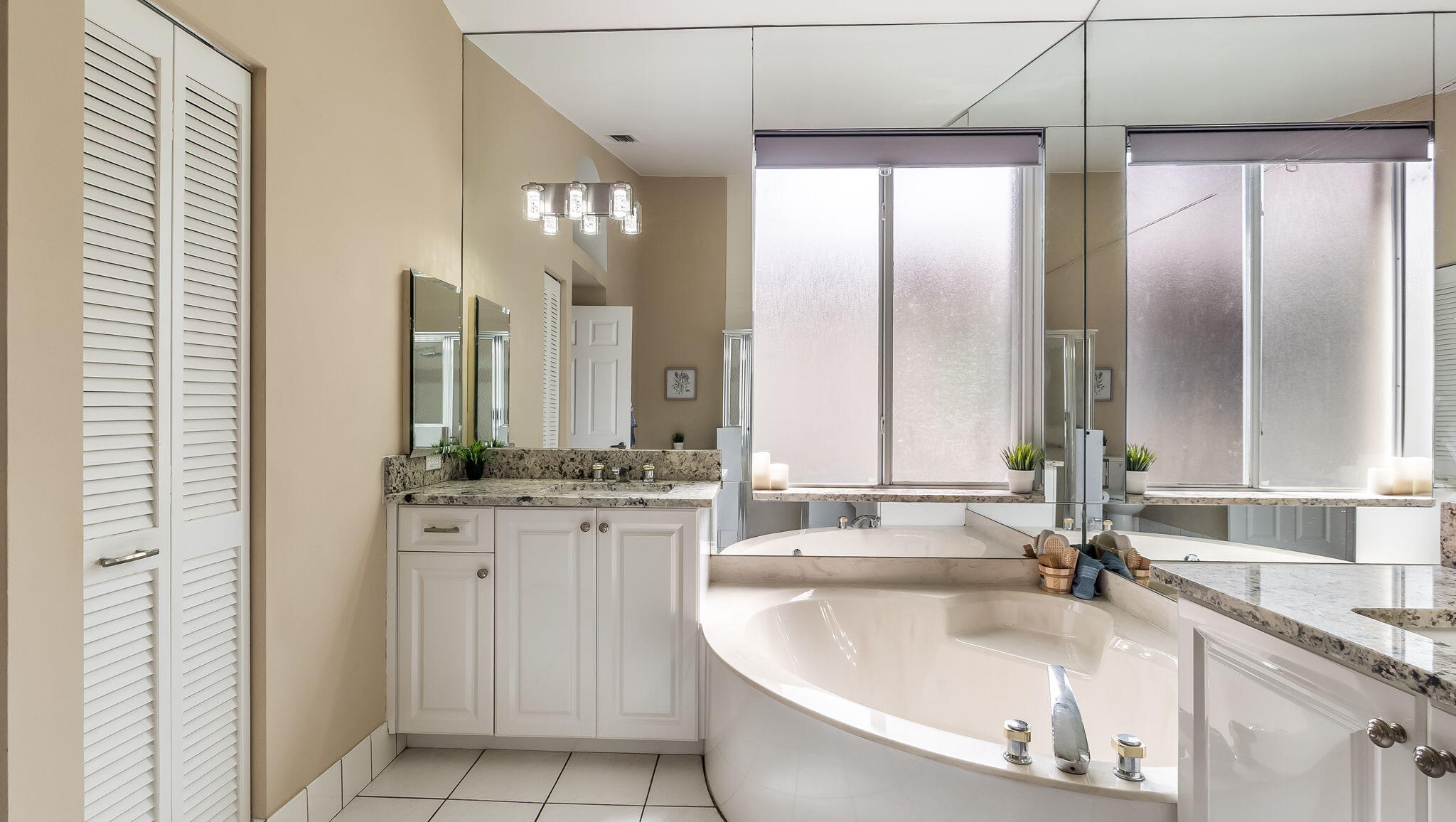 8754 NW 75th, Tamarac FL 33321