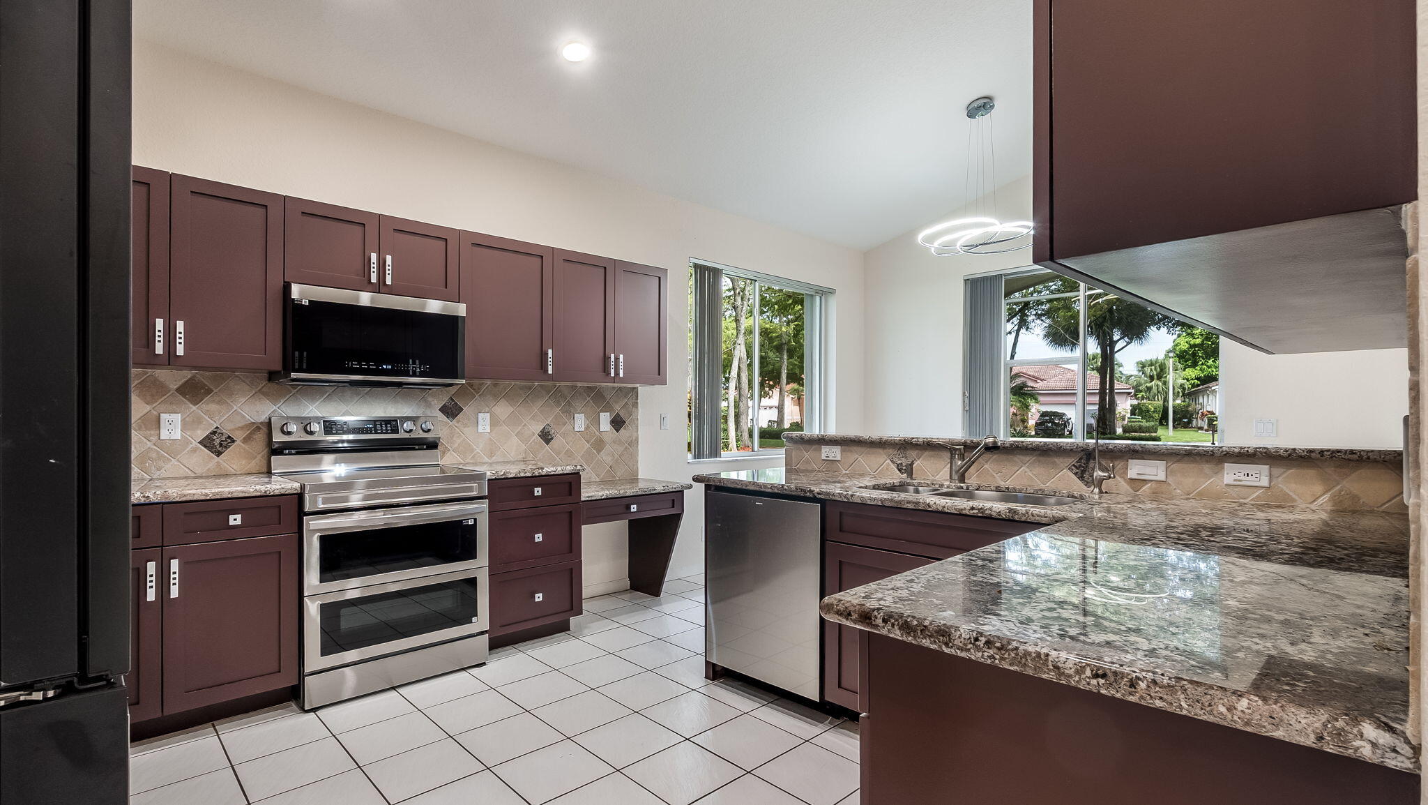 8754 NW 75th, Tamarac FL 33321
