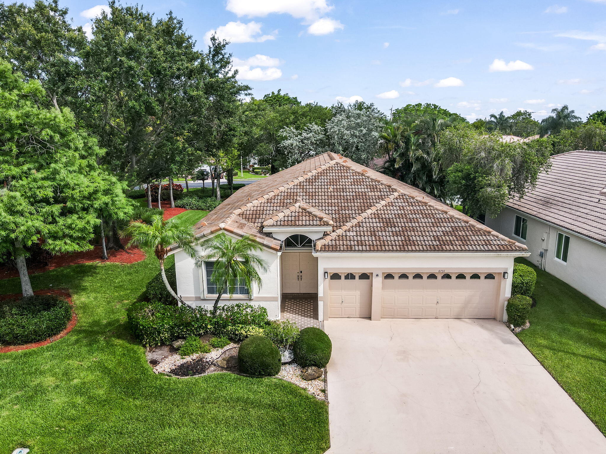 8754 NW 75th, Tamarac FL 33321