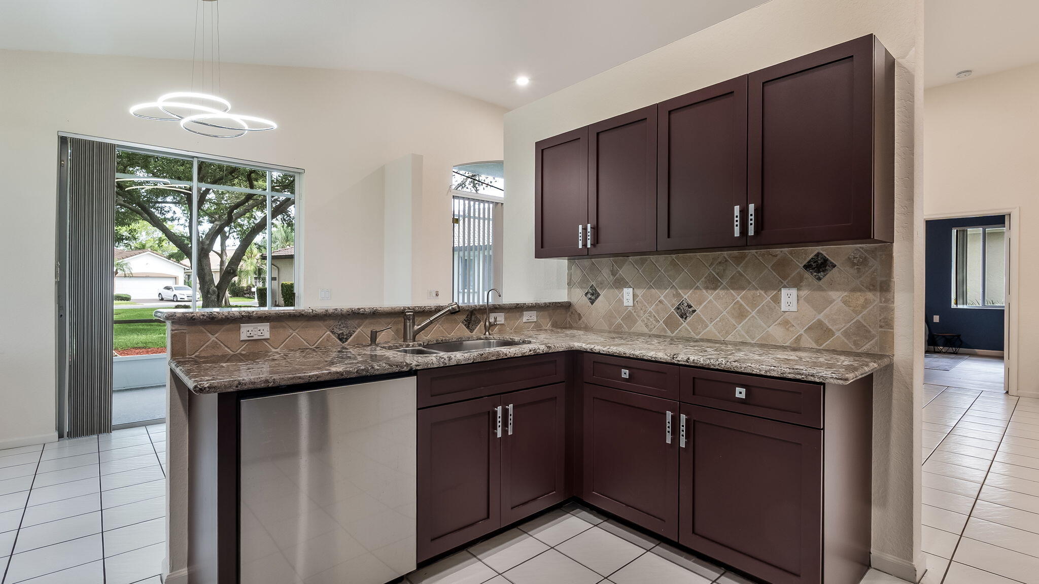 8754 NW 75th, Tamarac FL 33321