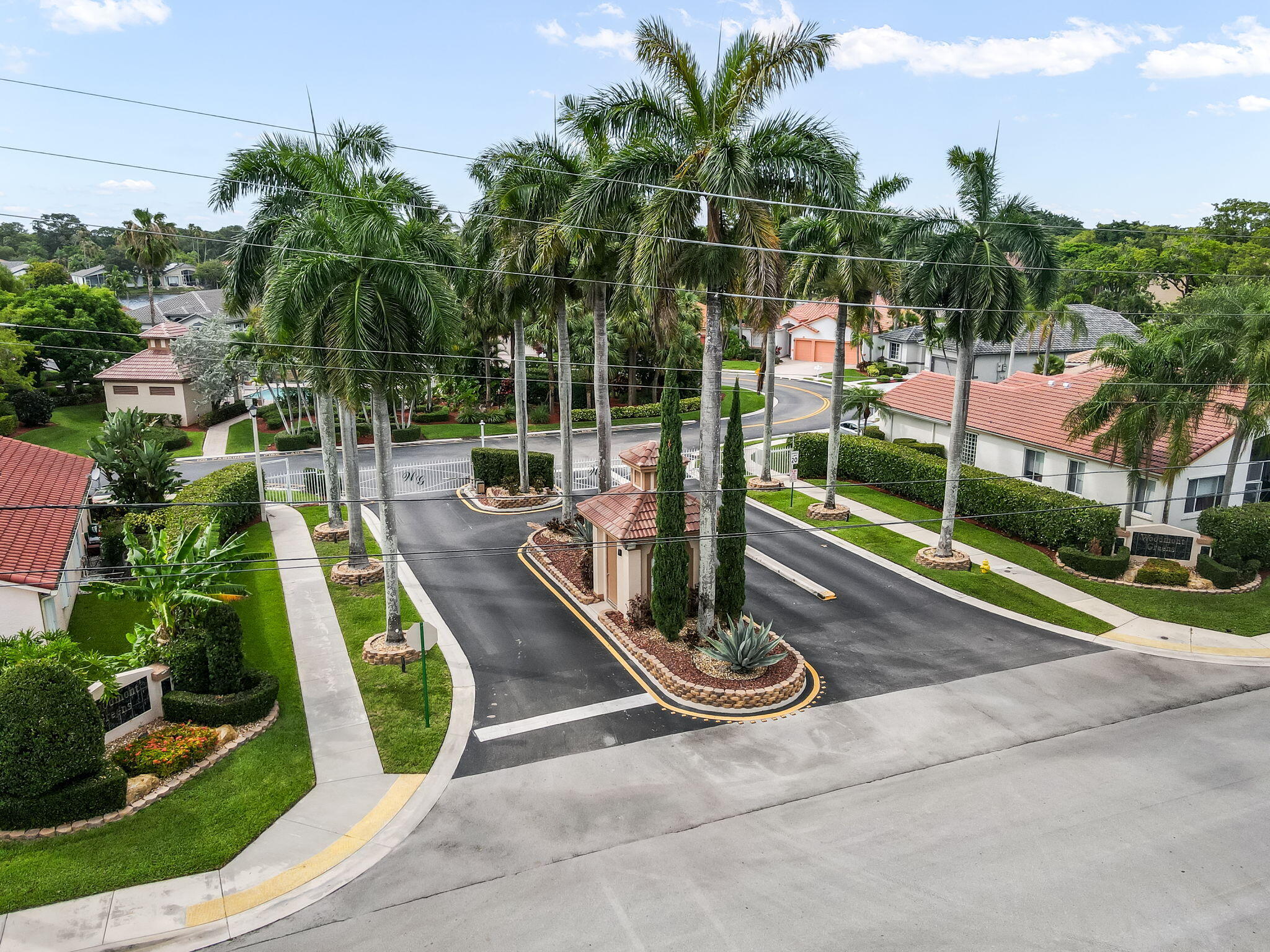 8754 NW 75th, Tamarac FL 33321