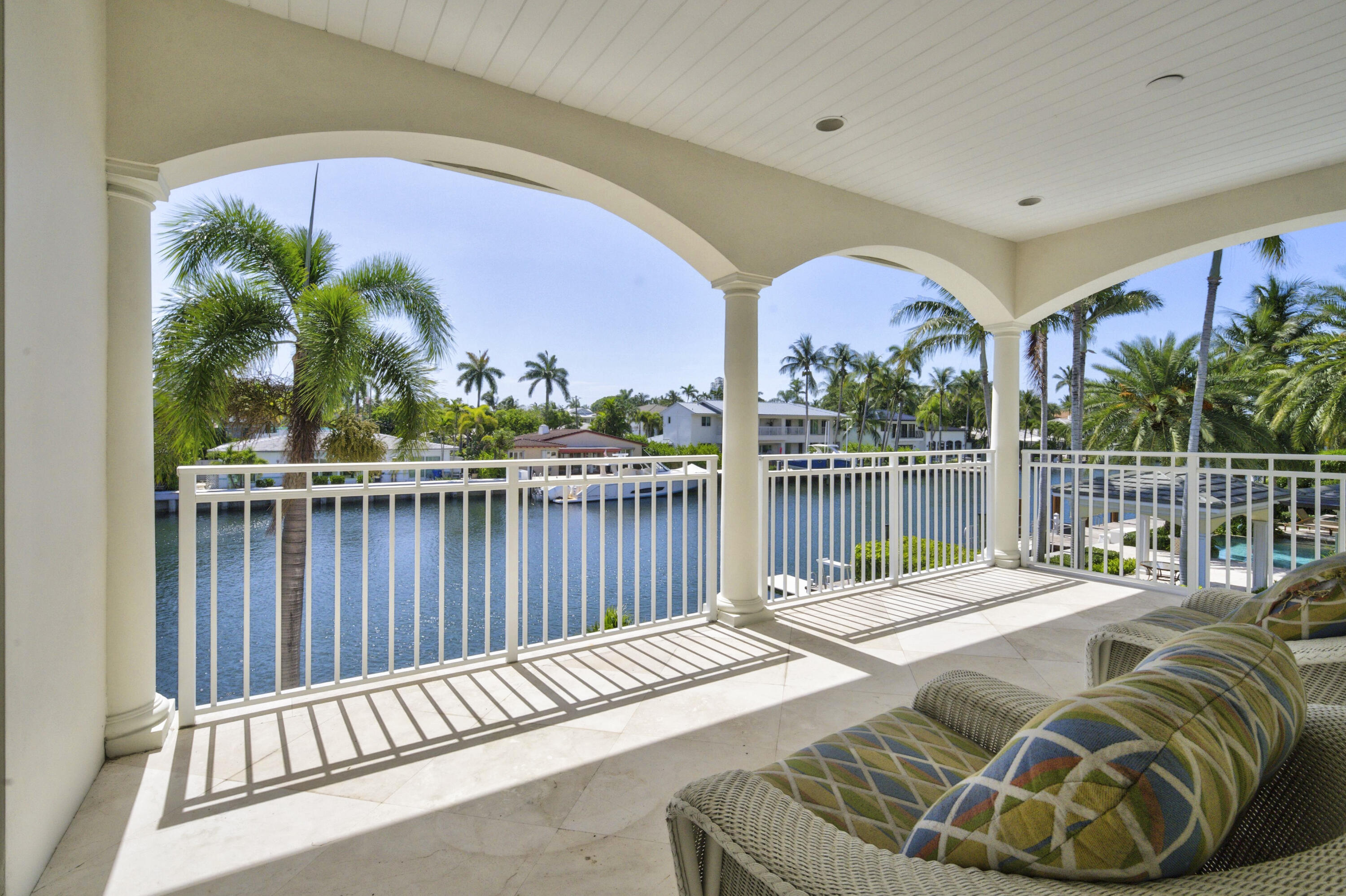 704 Isle Of Palms, Fort Lauderdale FL 33301