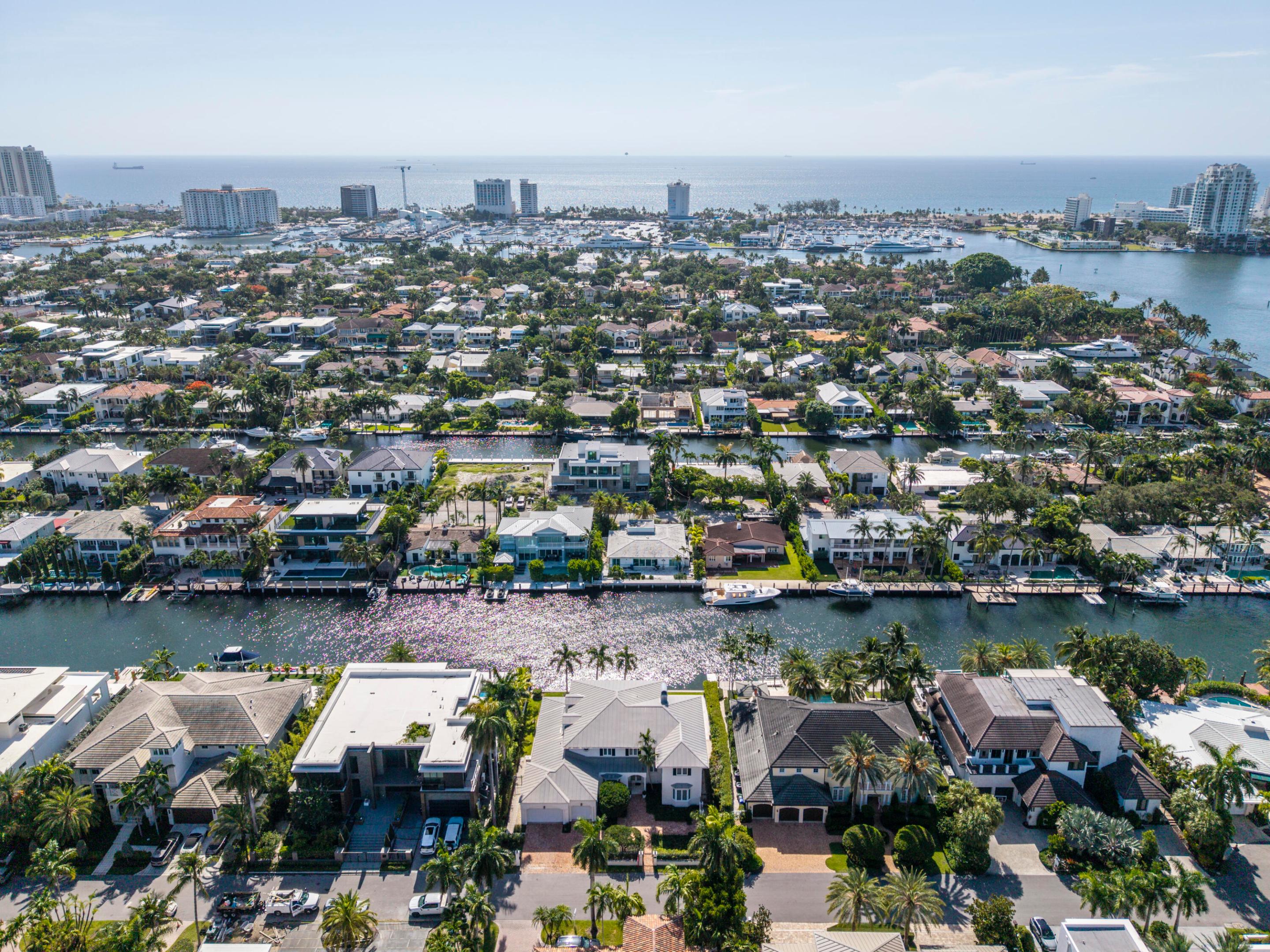 704 Isle Of Palms, Fort Lauderdale FL 33301