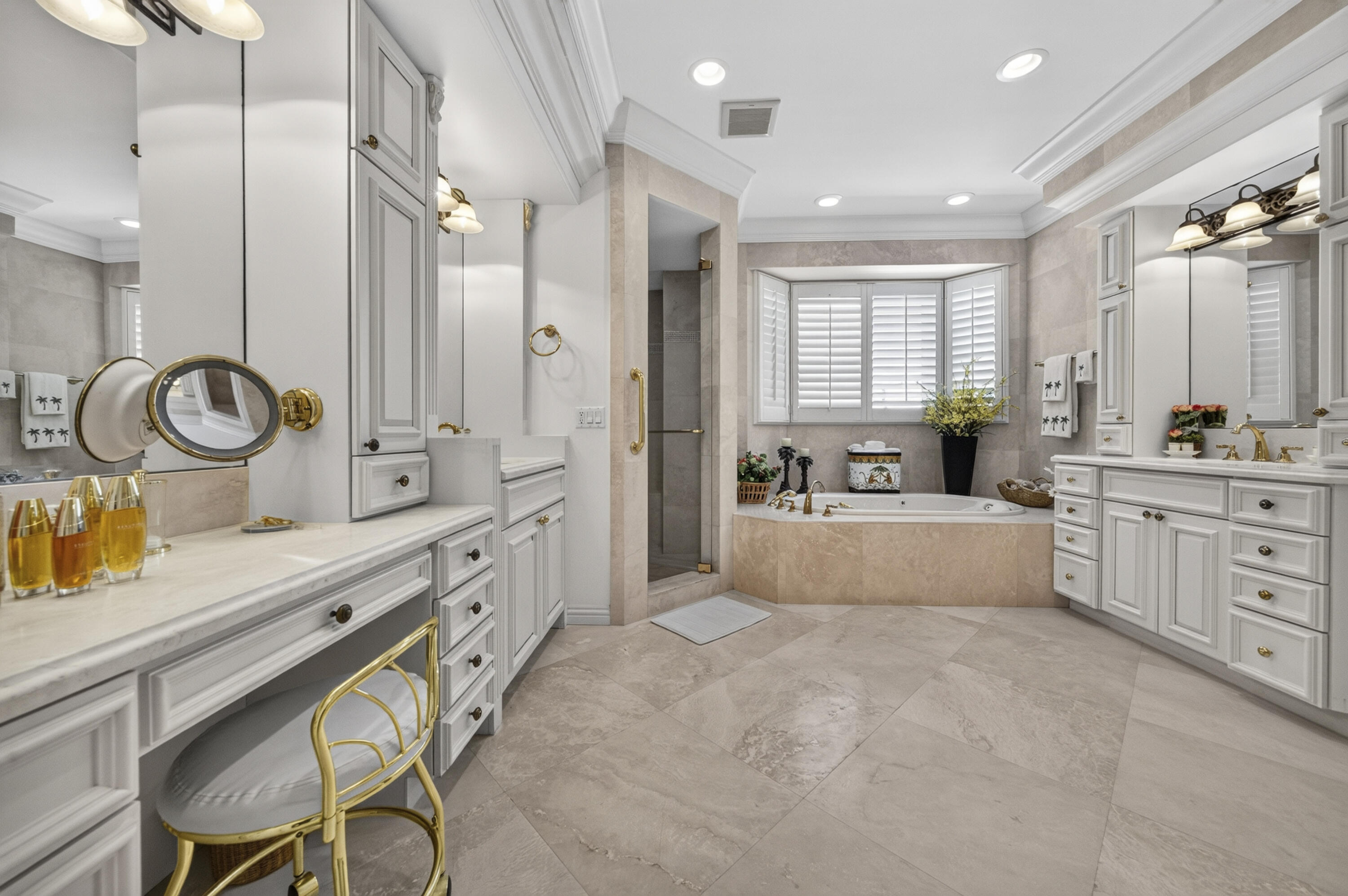 704 Isle Of Palms, Fort Lauderdale FL 33301