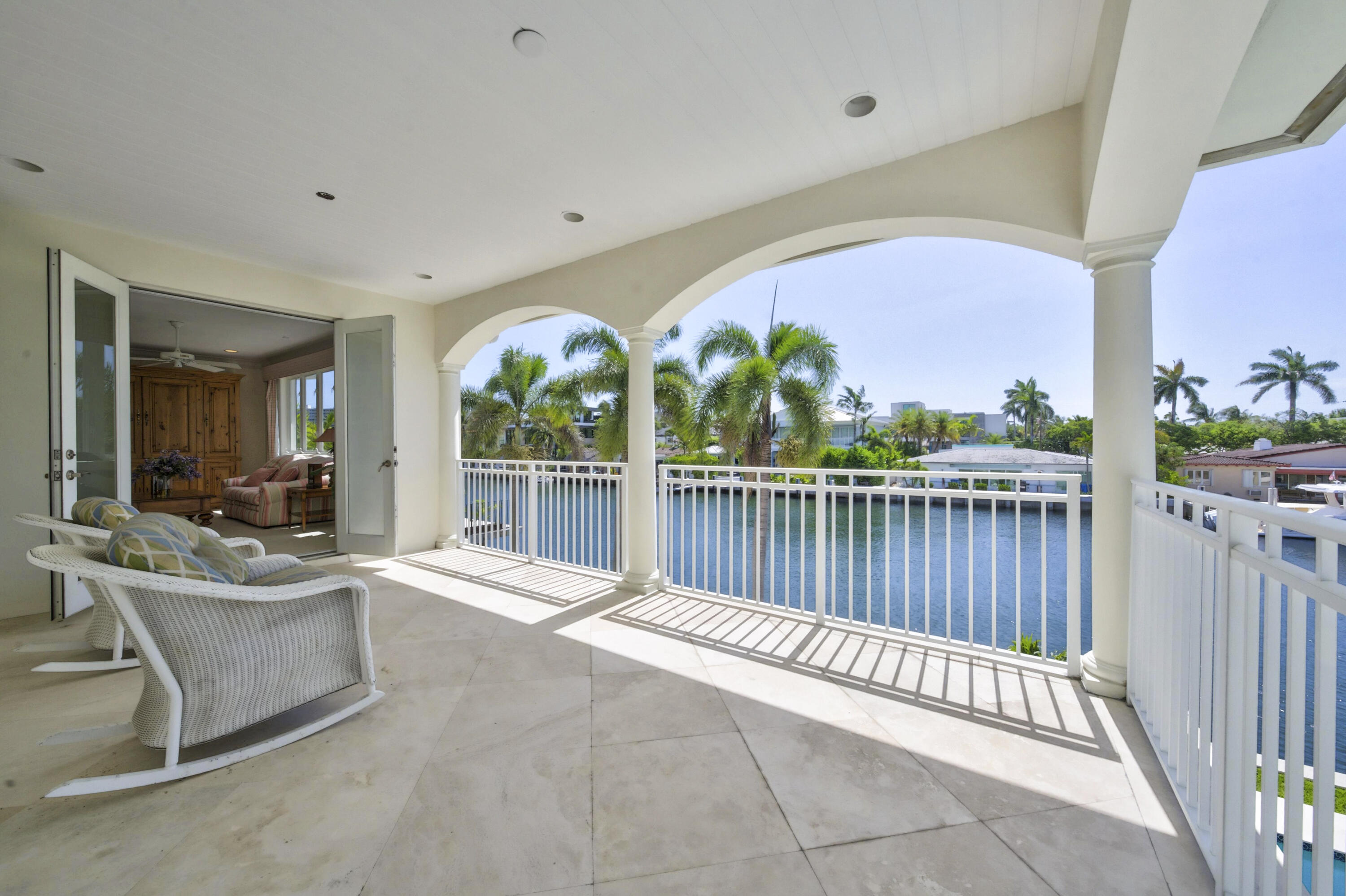 704 Isle Of Palms, Fort Lauderdale FL 33301