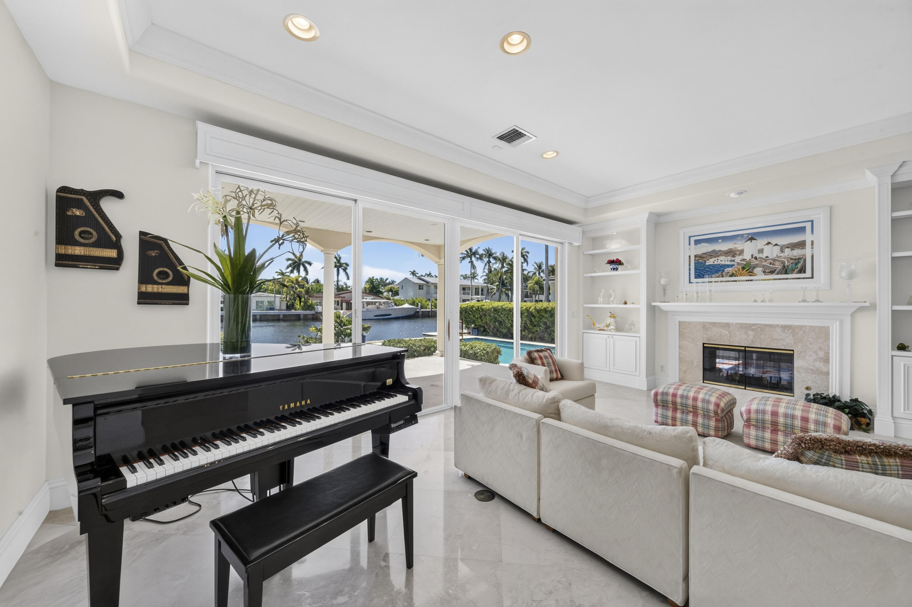 704 Isle Of Palms, Fort Lauderdale FL 33301
