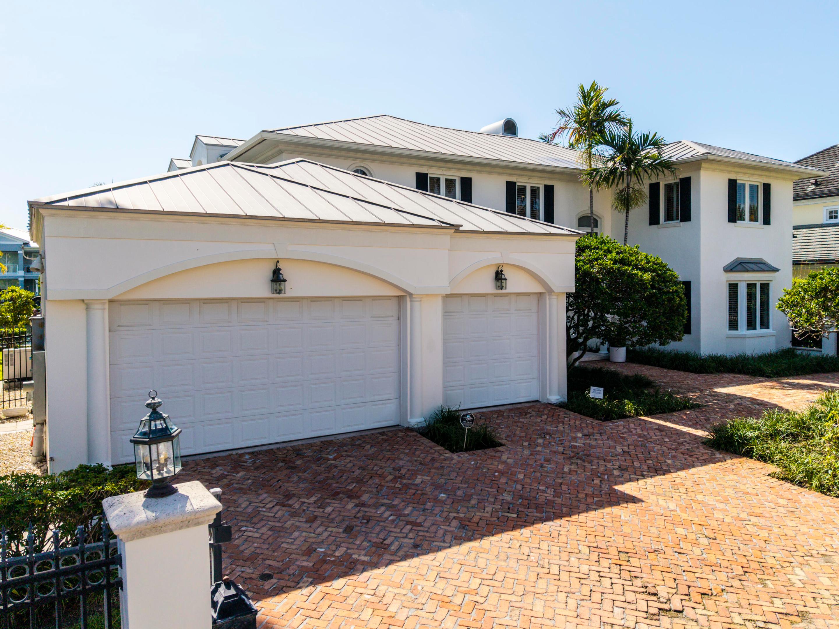 704 Isle Of Palms, Fort Lauderdale FL 33301