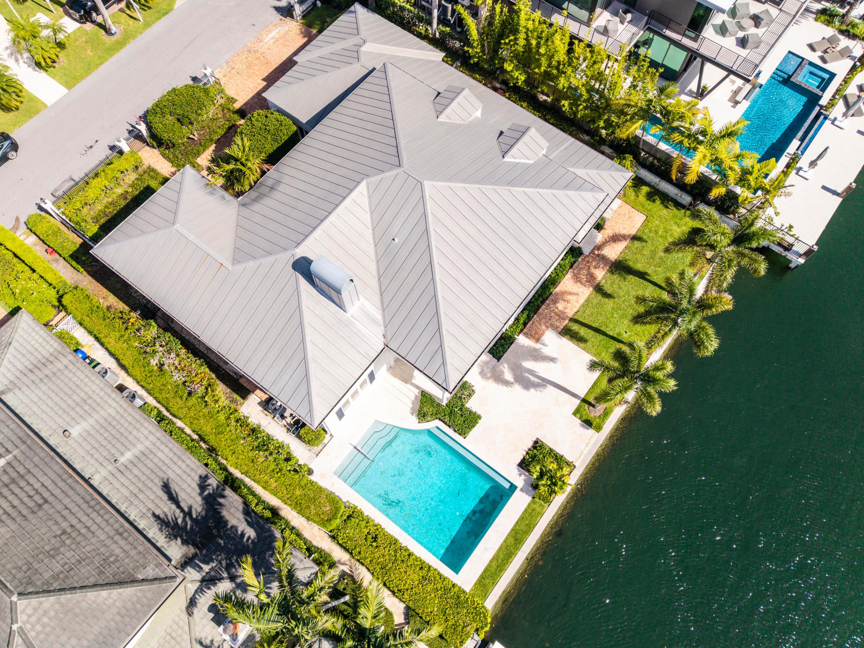 704 Isle Of Palms, Fort Lauderdale FL 33301