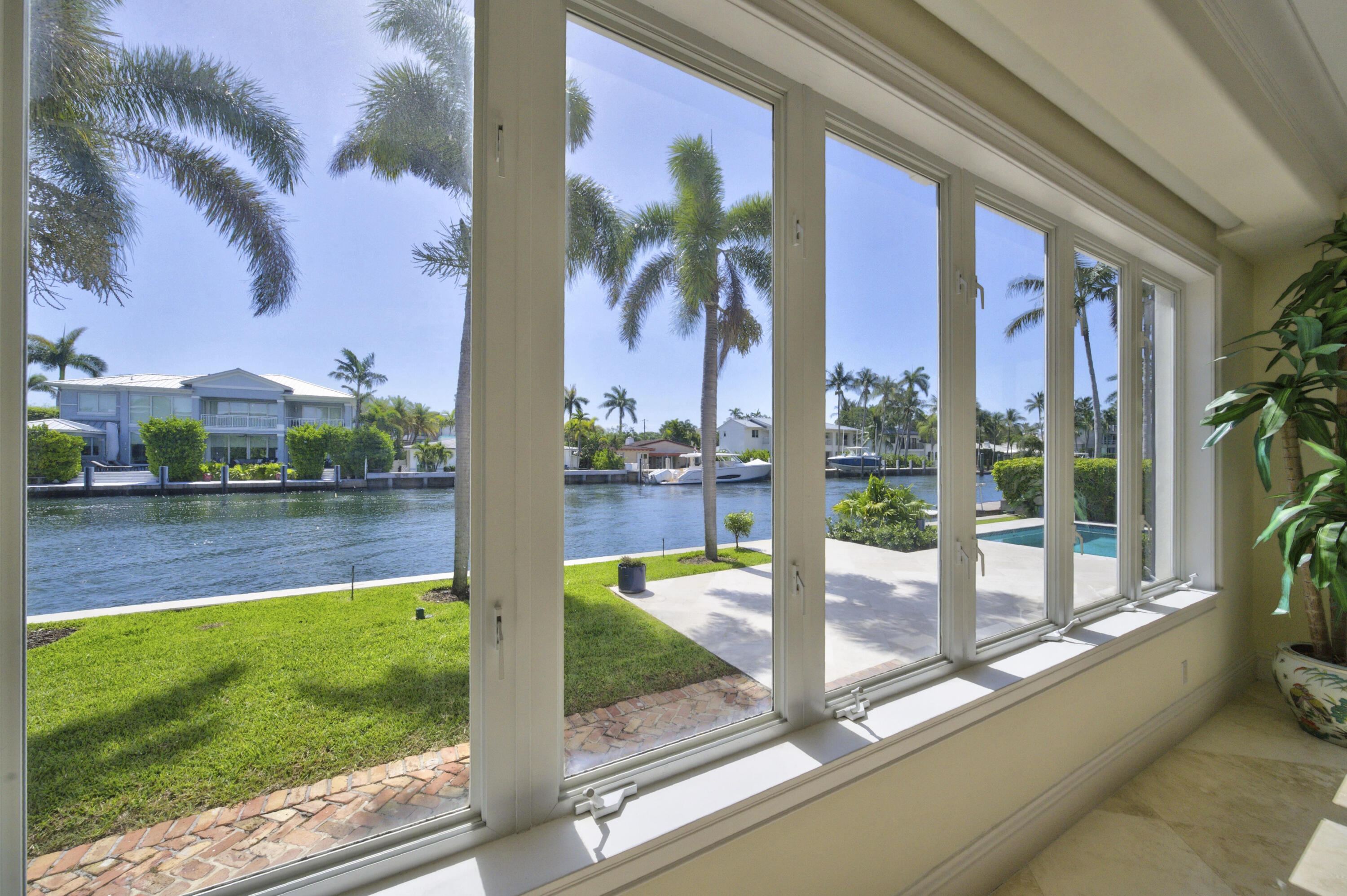 704 Isle Of Palms, Fort Lauderdale FL 33301