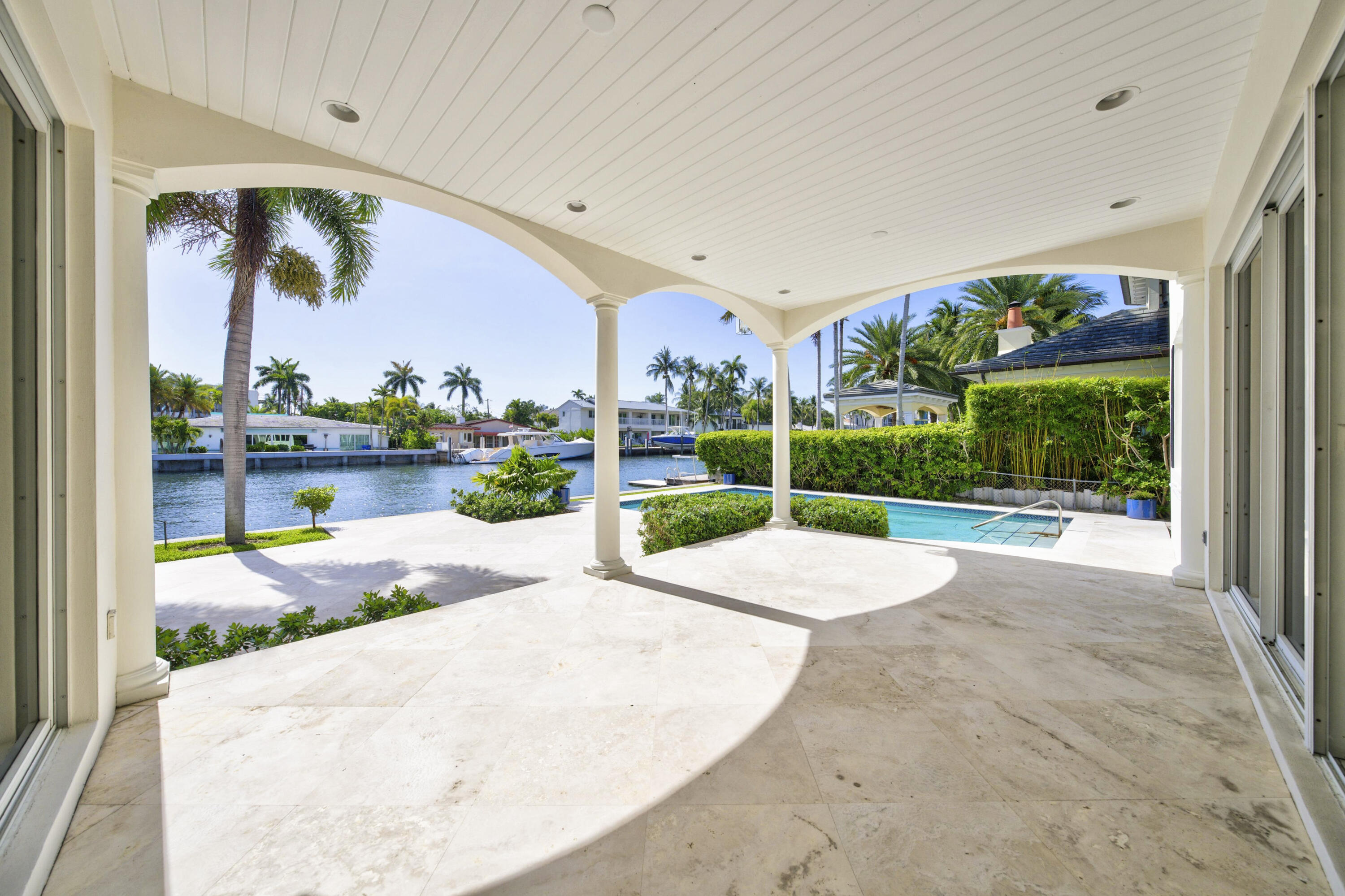 704 Isle Of Palms, Fort Lauderdale FL 33301