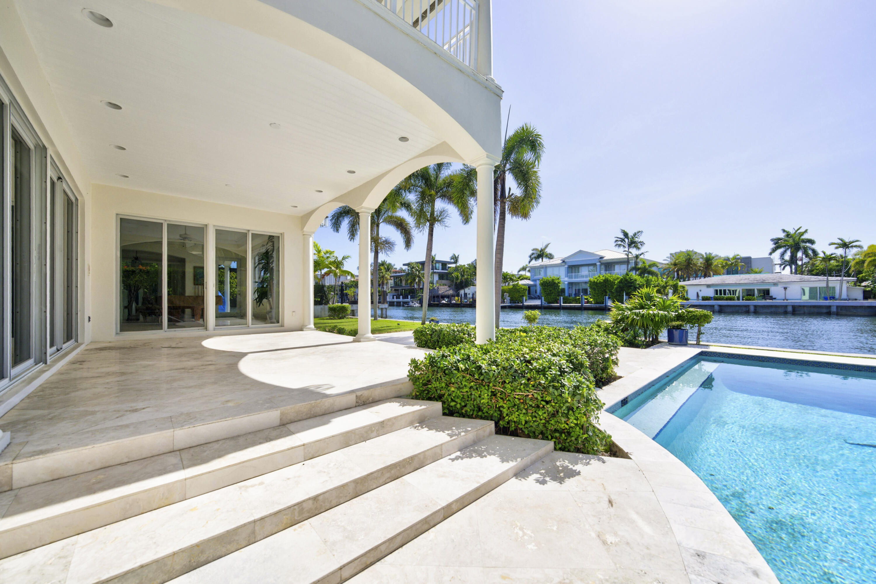 704 Isle Of Palms, Fort Lauderdale FL 33301