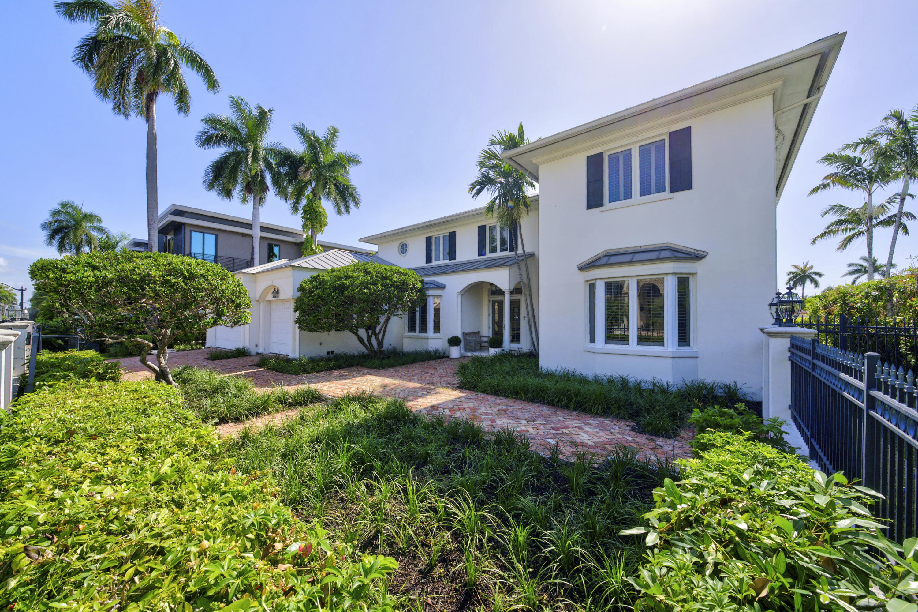 704 Isle Of Palms, Fort Lauderdale FL 33301