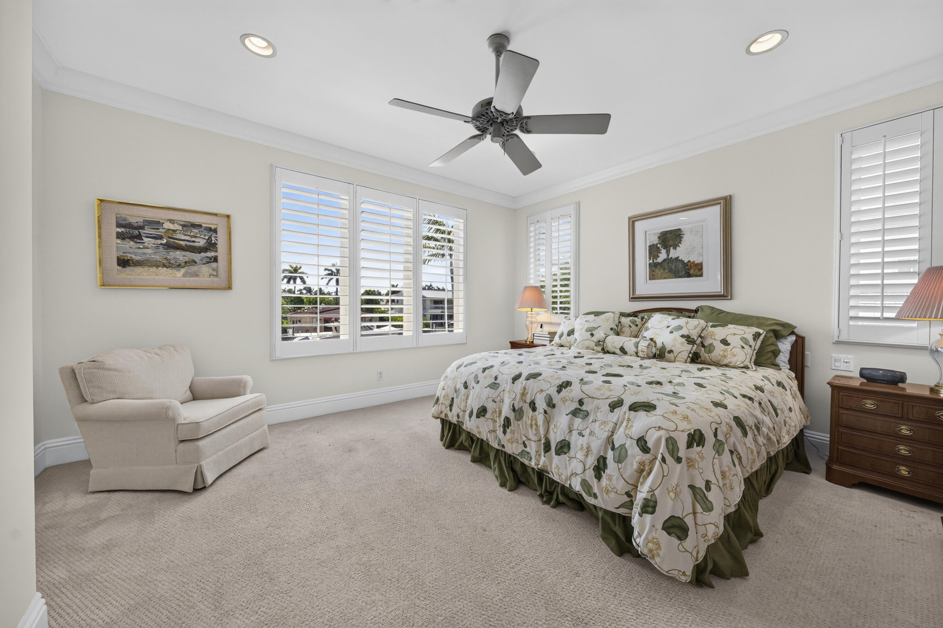 704 Isle Of Palms, Fort Lauderdale FL 33301