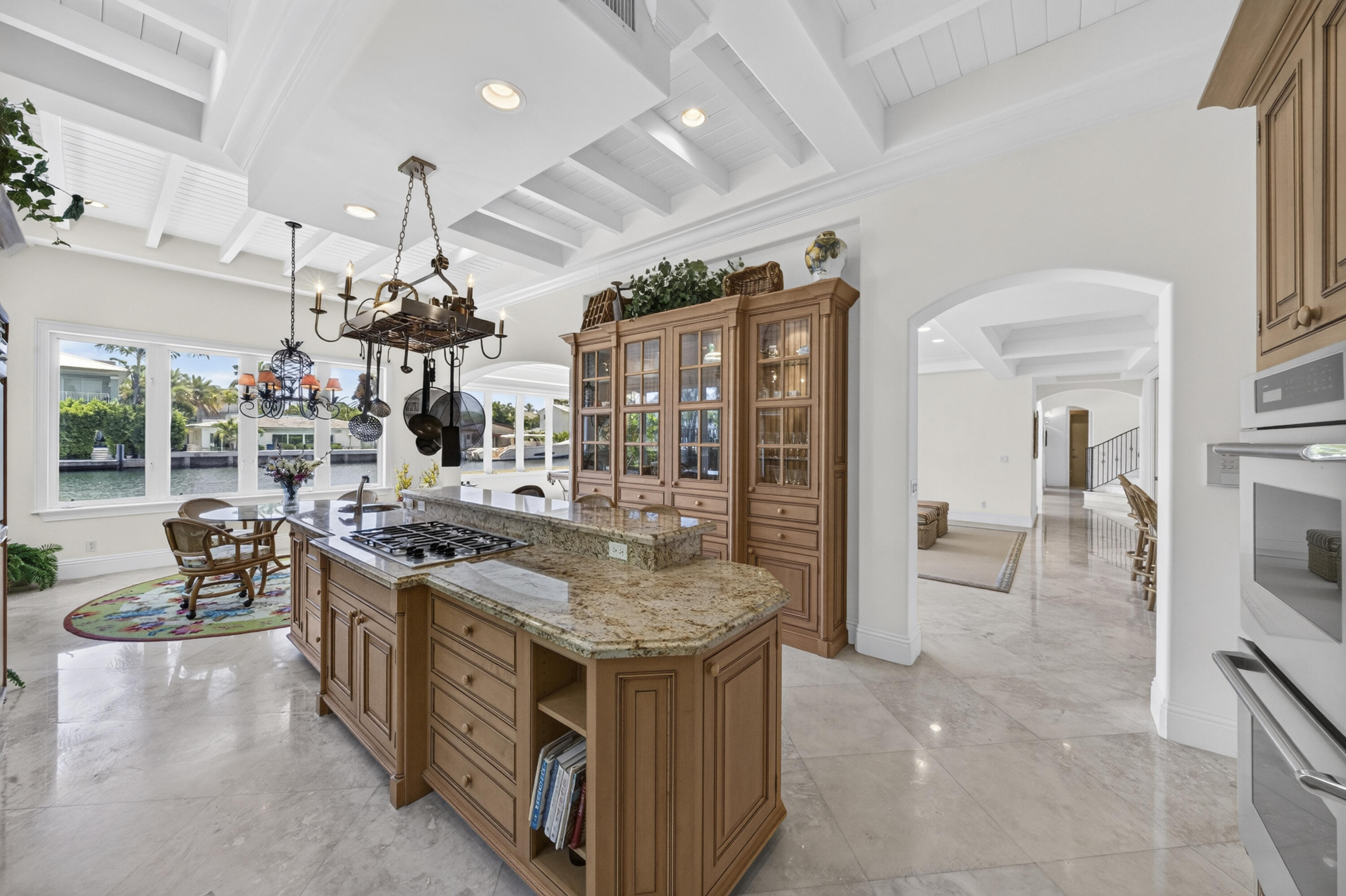 704 Isle Of Palms, Fort Lauderdale FL 33301