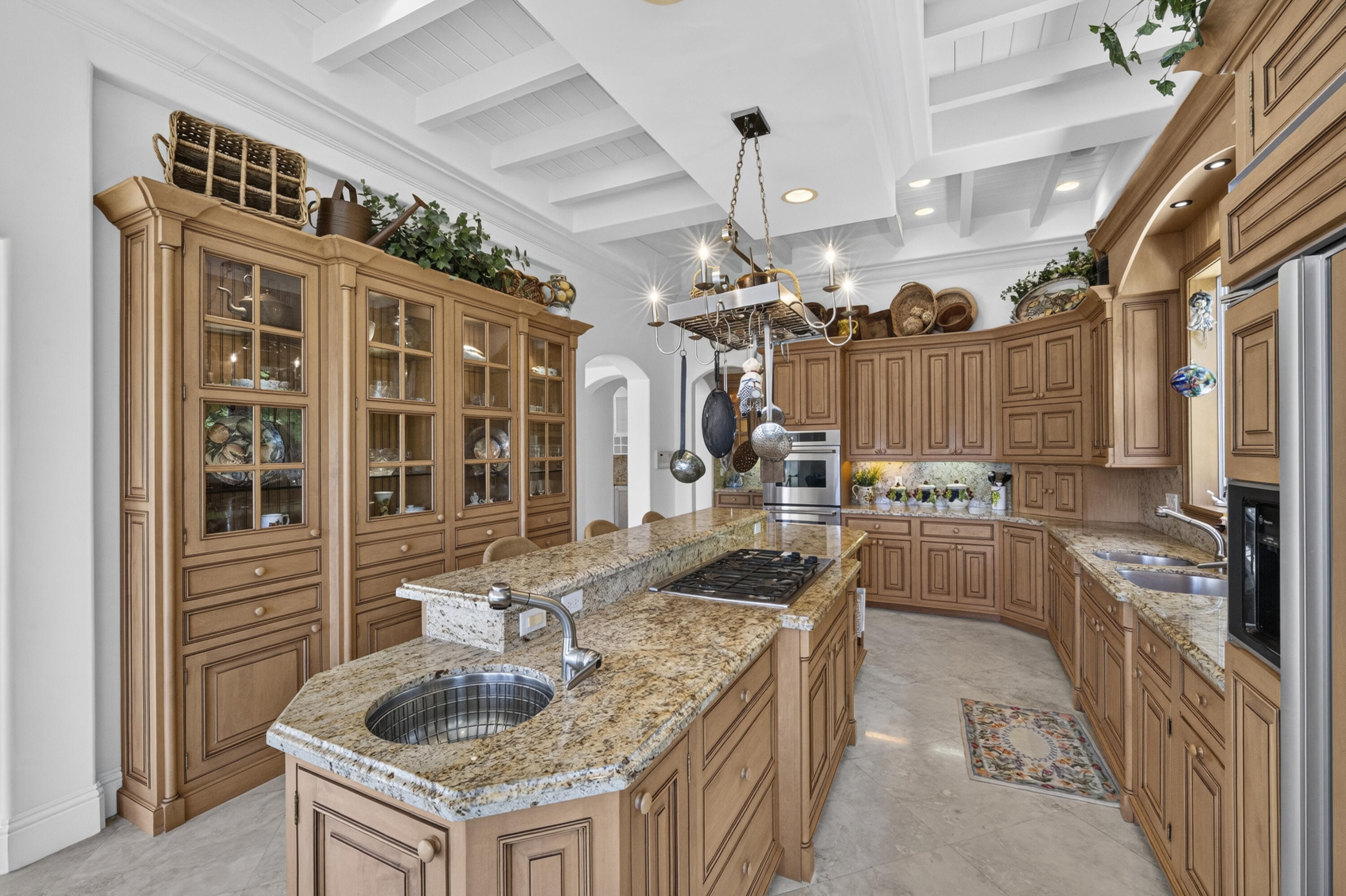 704 Isle Of Palms, Fort Lauderdale FL 33301