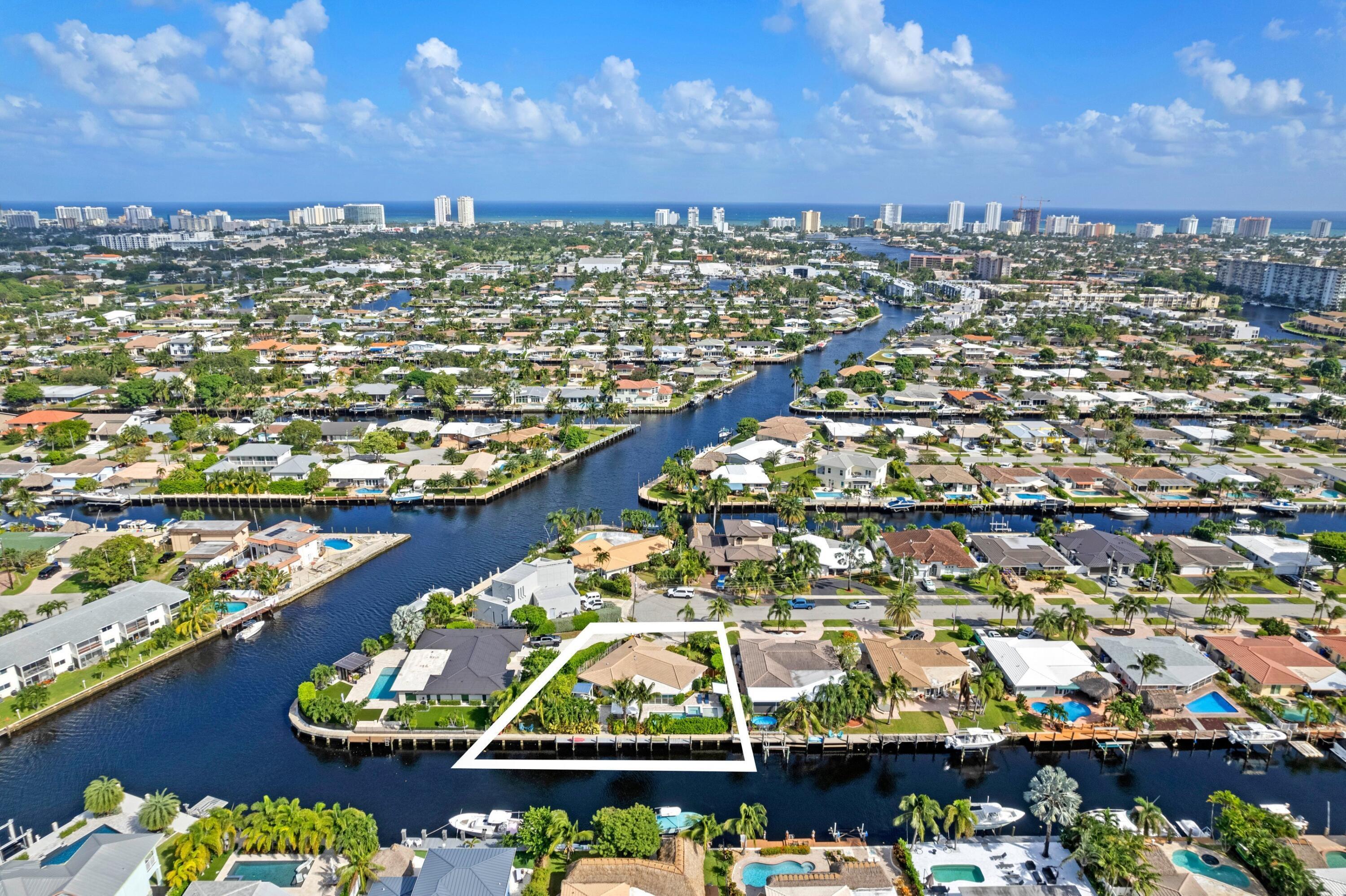 391 SE 7th, Pompano Beach FL 33060