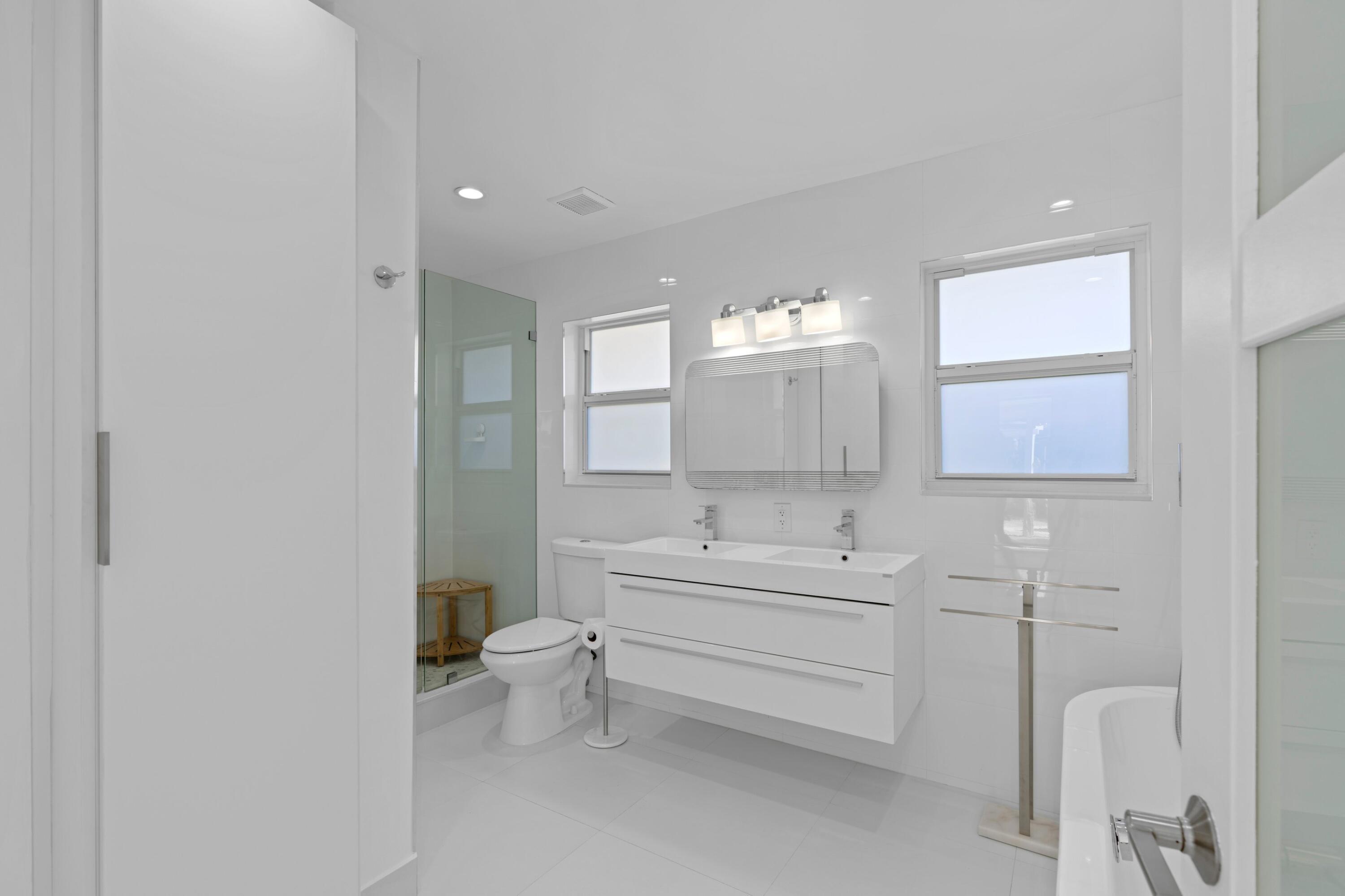 391 SE 7th, Pompano Beach FL 33060