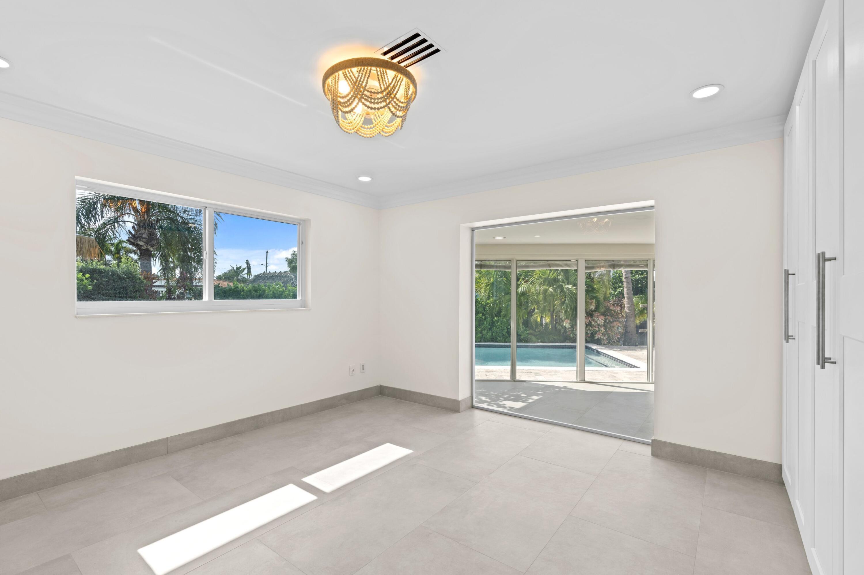 391 SE 7th, Pompano Beach FL 33060
