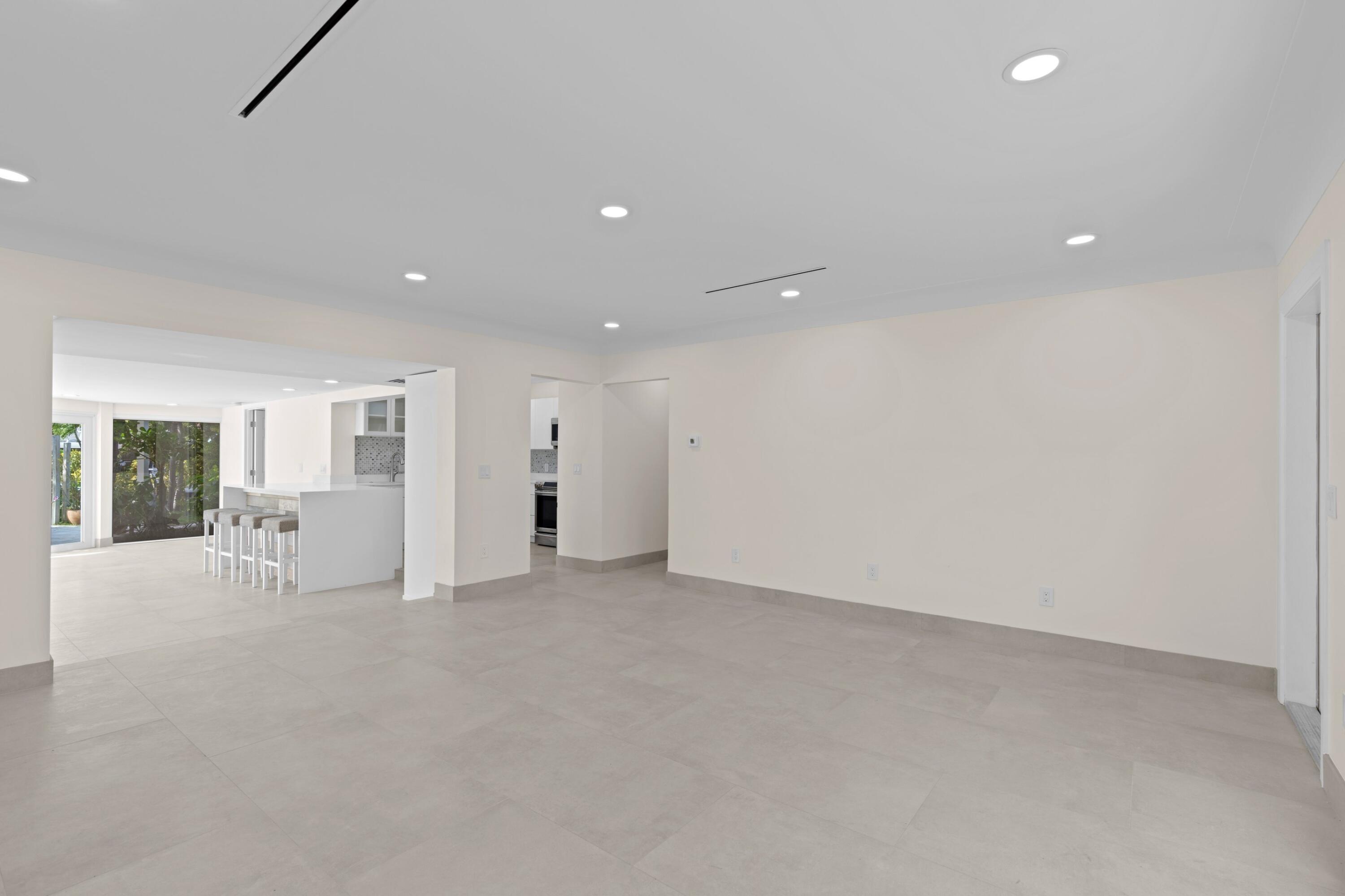 391 SE 7th, Pompano Beach FL 33060