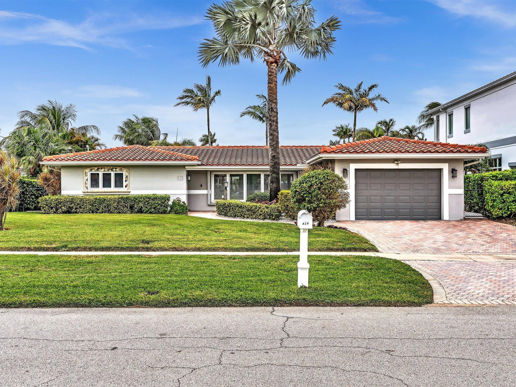 829 Appleby, Boca Raton FL 33487