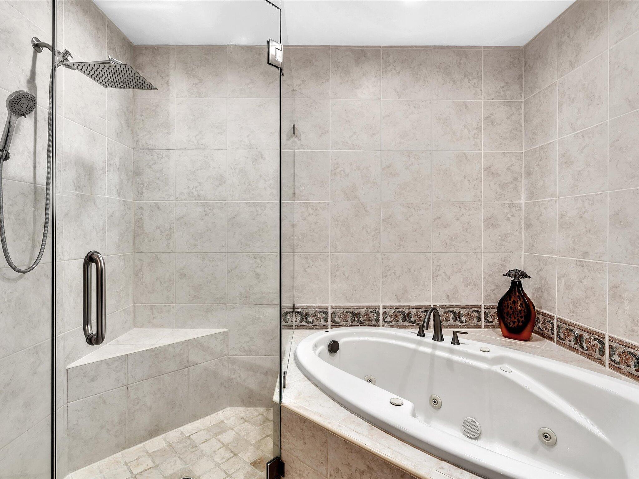 829 Appleby, Boca Raton FL 33487