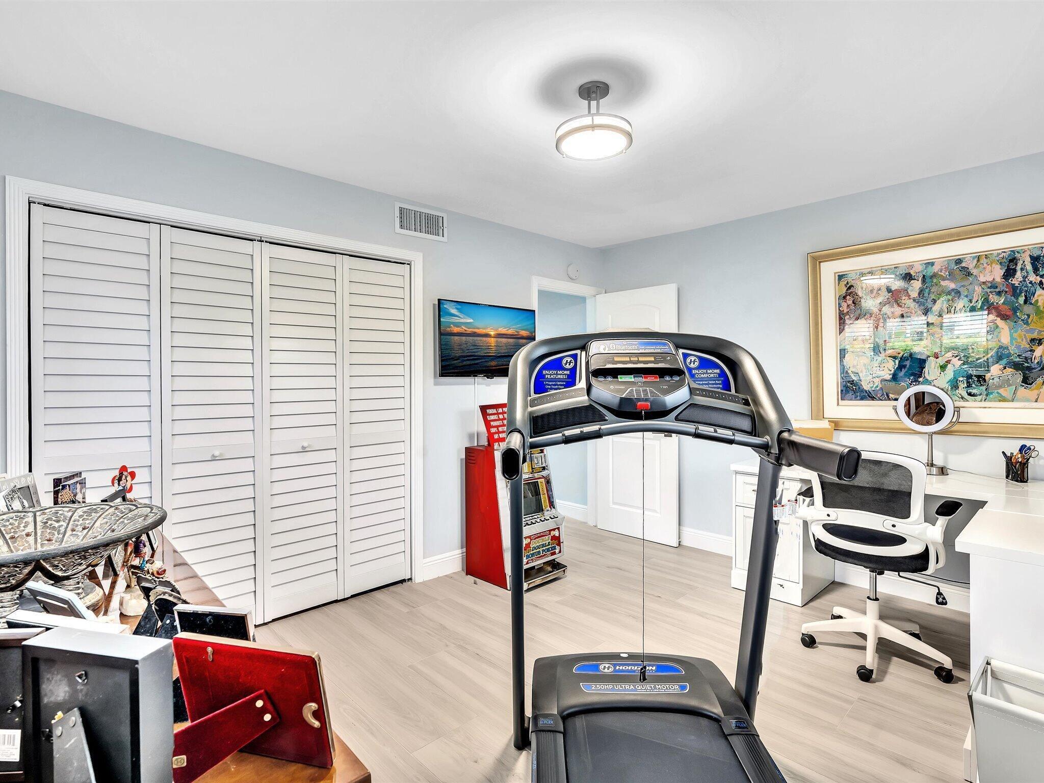 829 Appleby, Boca Raton FL 33487