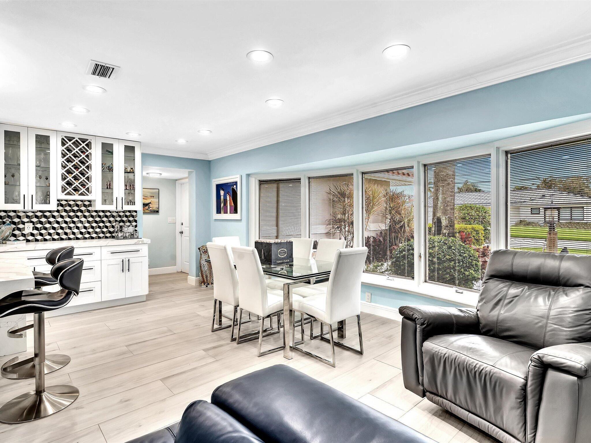 829 Appleby, Boca Raton FL 33487