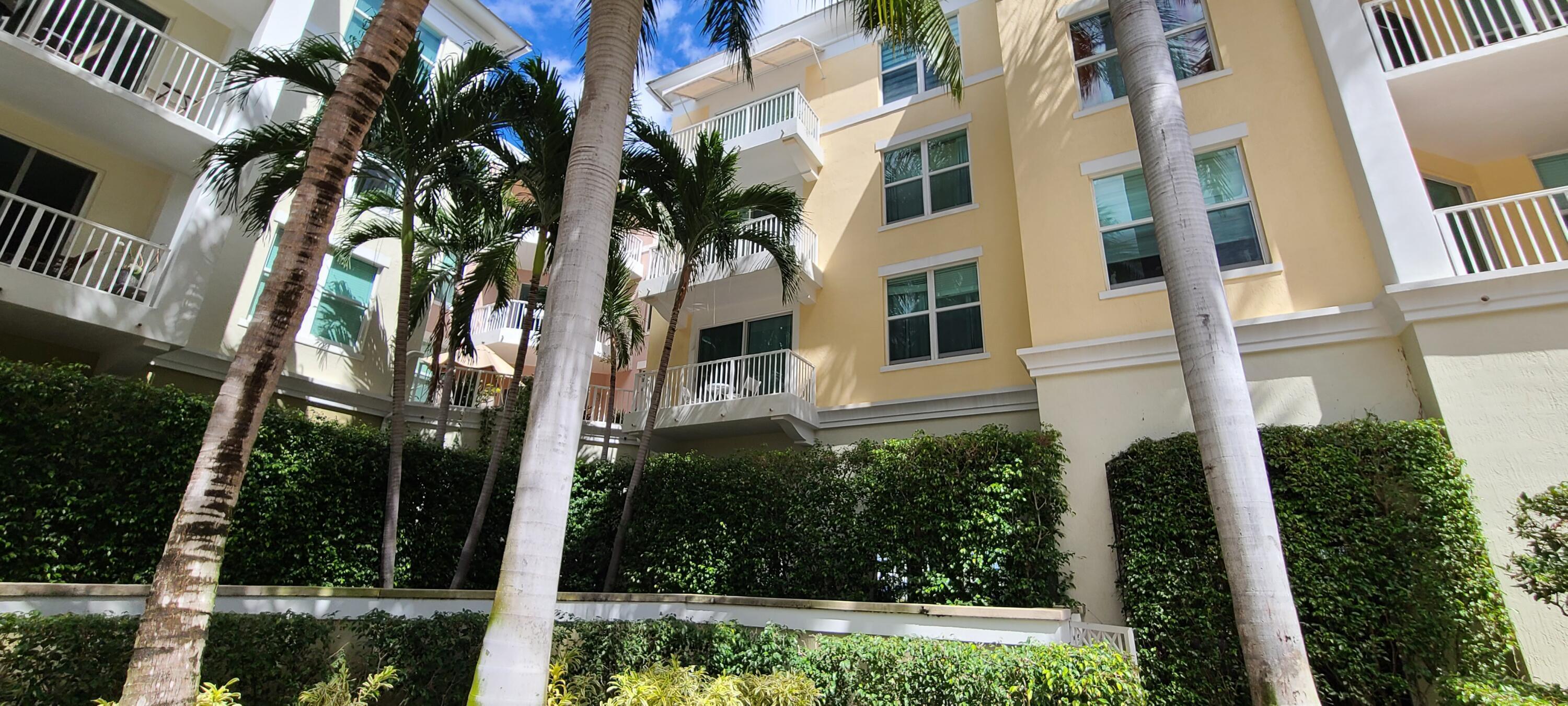 802 W Windward #206, Lantana FL 33462