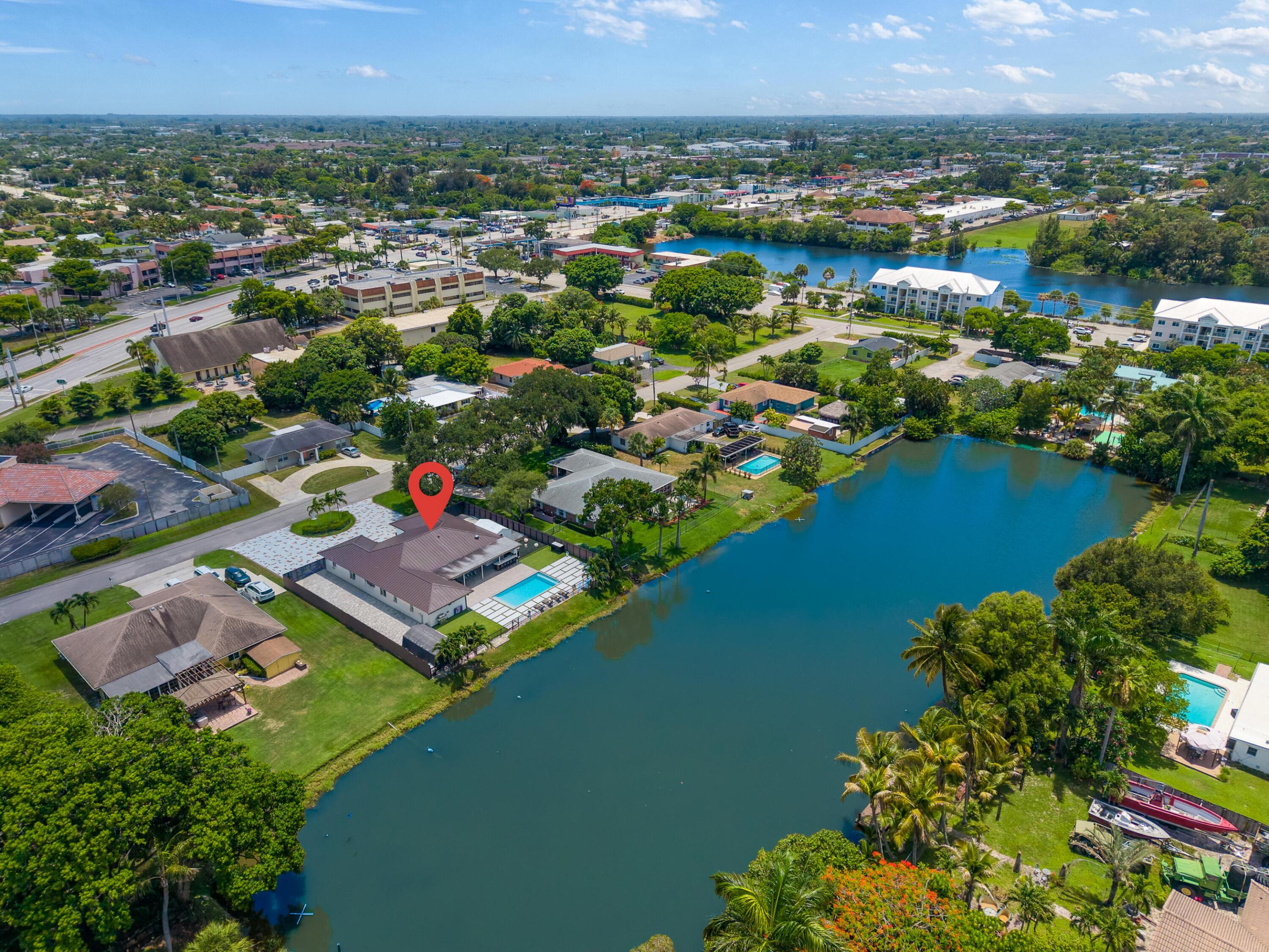 1821 Carissa, Lake Clarke Shores FL 33406