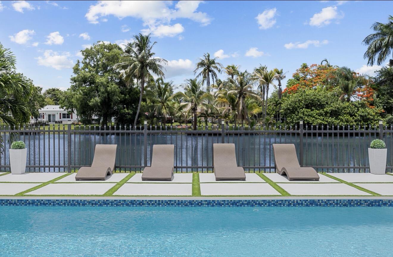 1821 Carissa, Lake Clarke Shores FL 33406