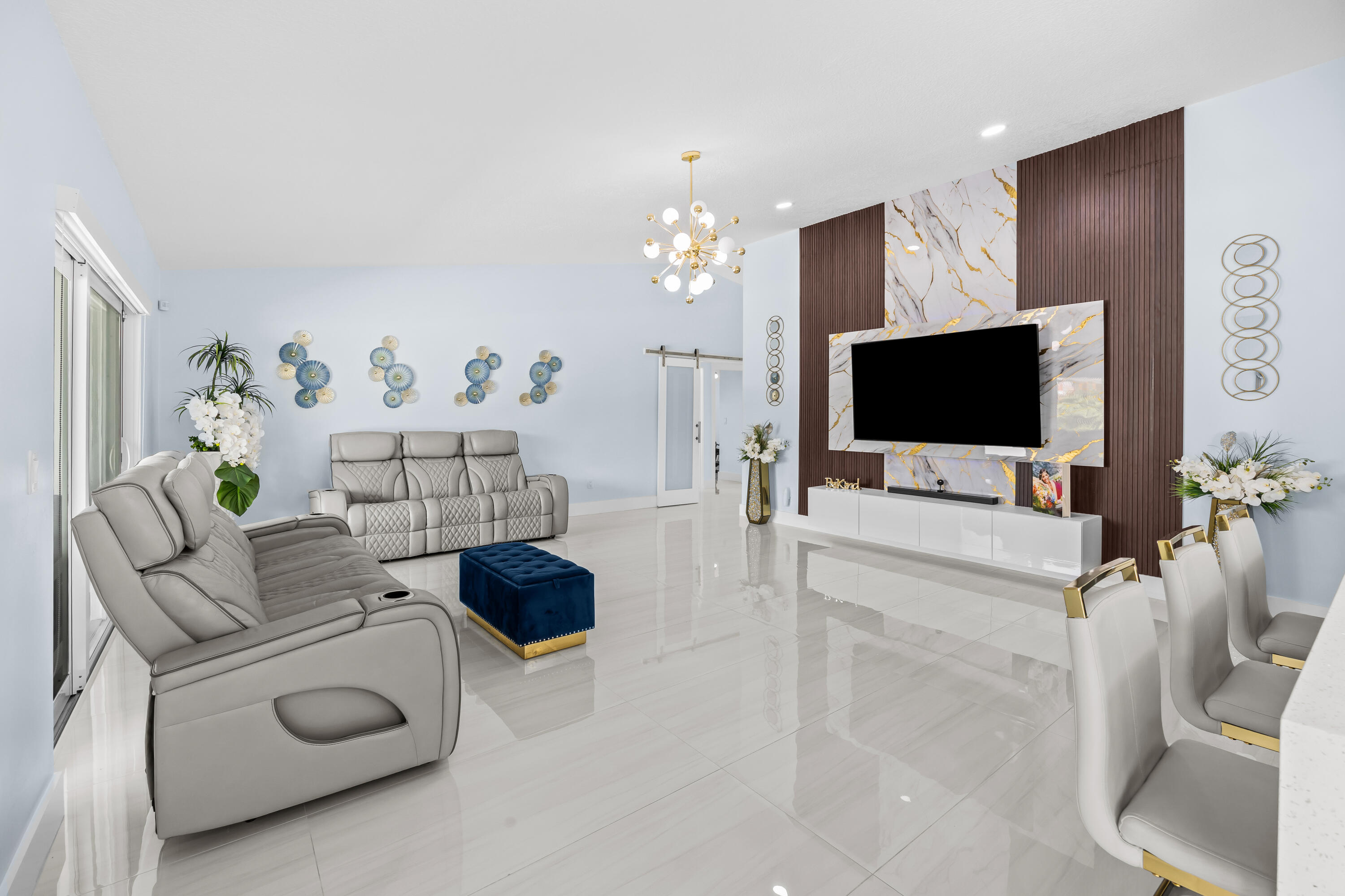 1821 Carissa, Lake Clarke Shores FL 33406