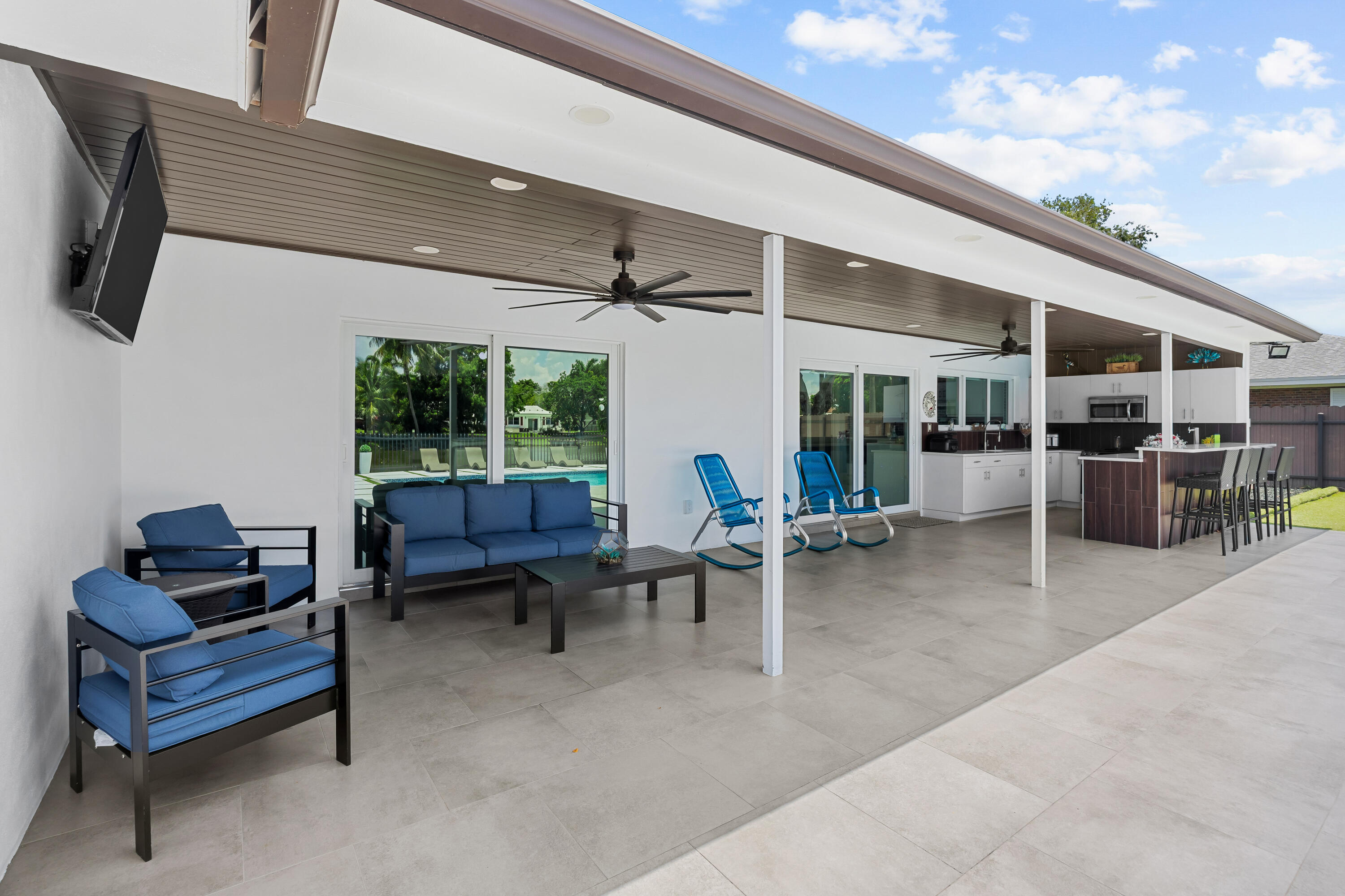 1821 Carissa, Lake Clarke Shores FL 33406