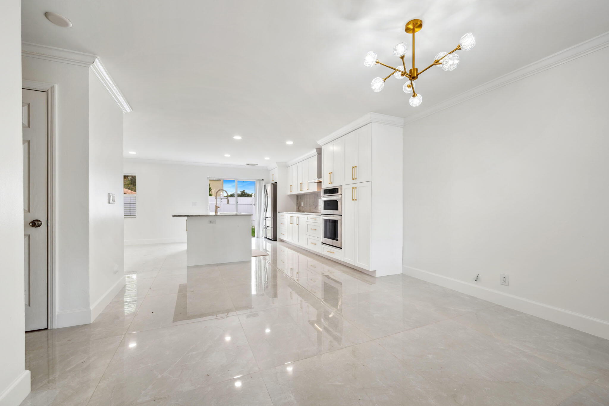 3460 Commodore, West Palm Beach FL 33411