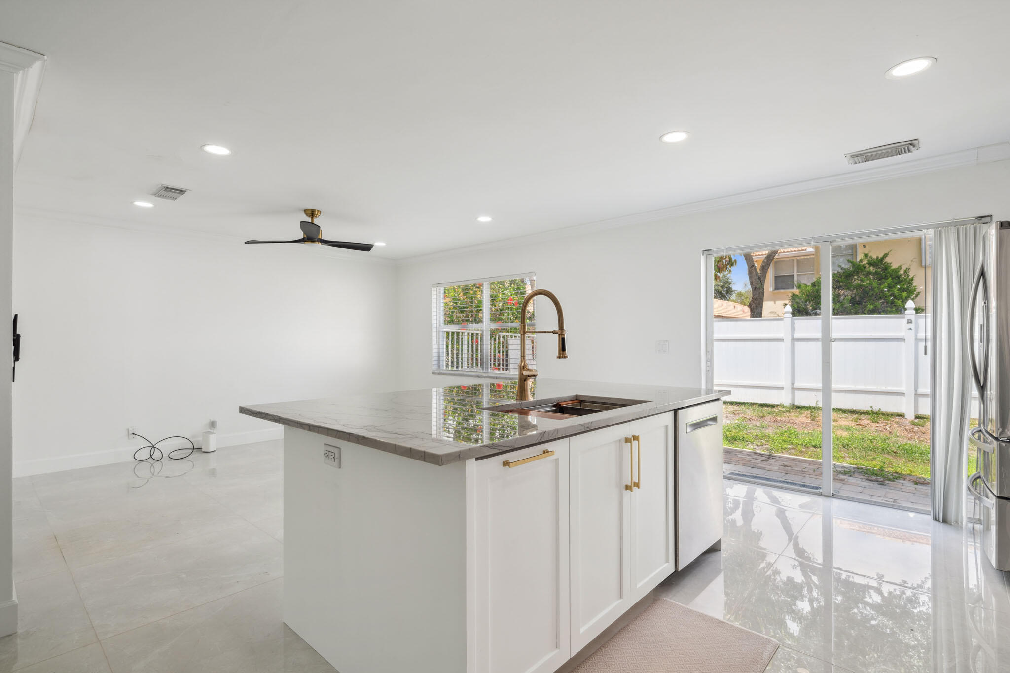 3460 Commodore, West Palm Beach FL 33411