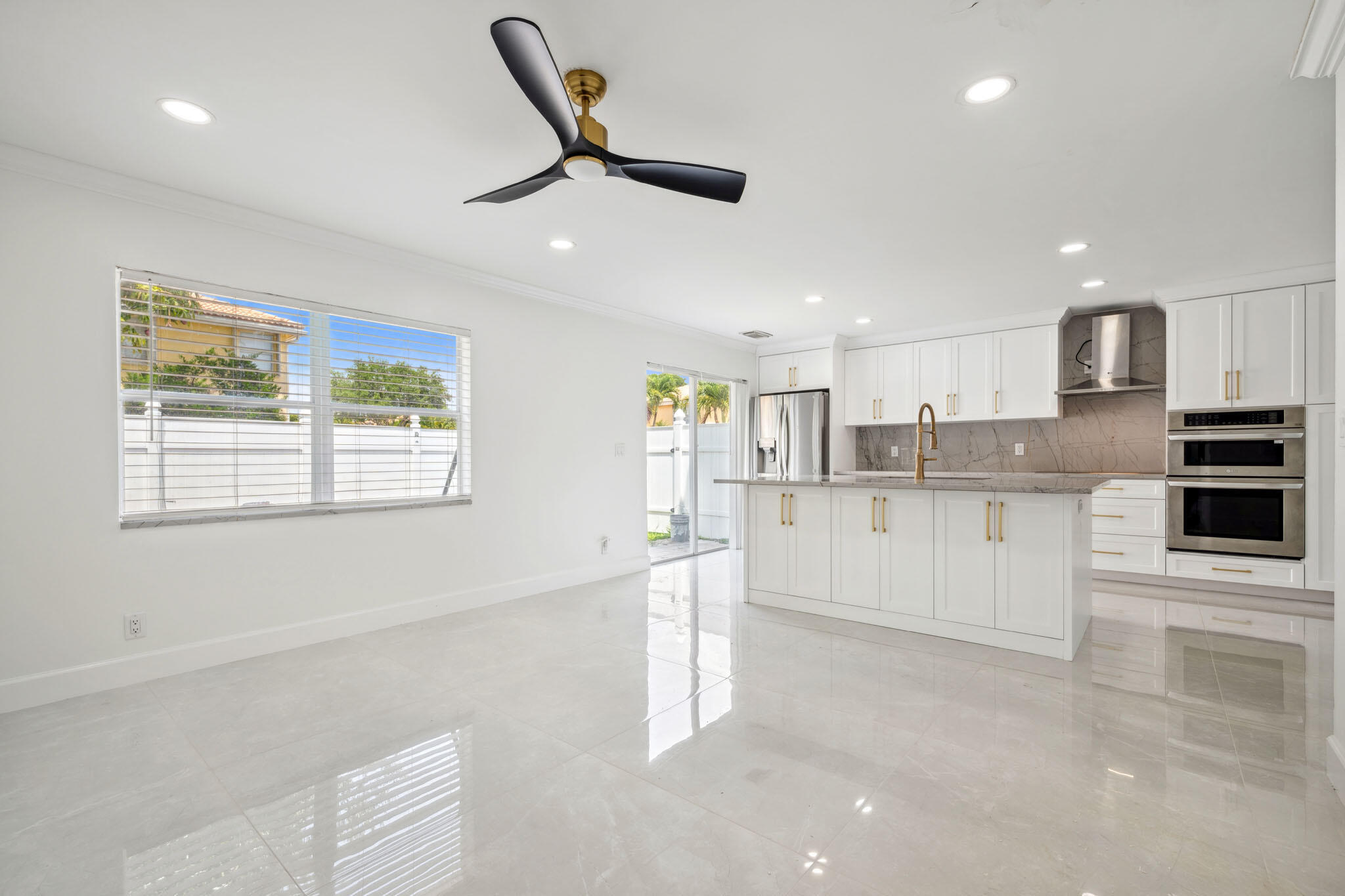 3460 Commodore, West Palm Beach FL 33411