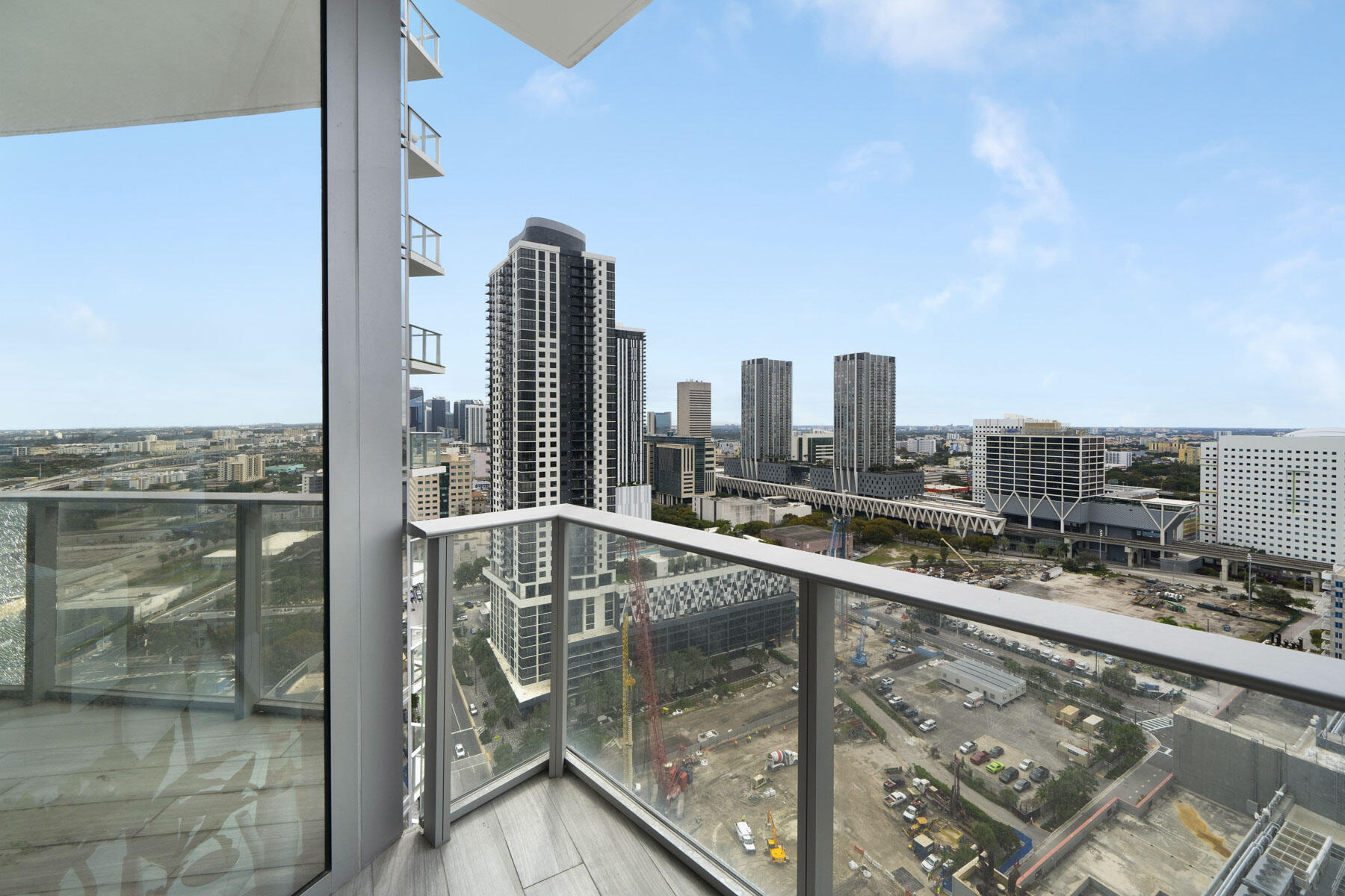 851 NE 1st #2410, Miami FL 33132