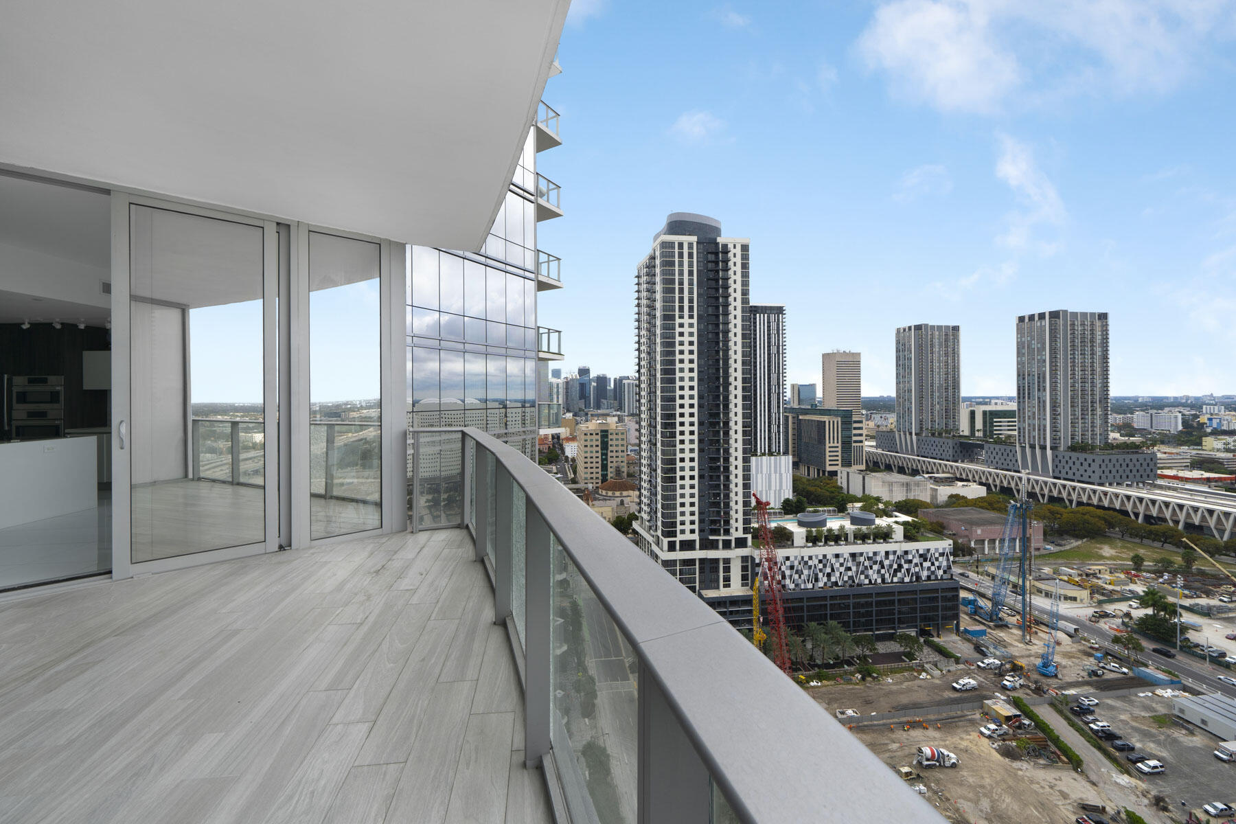 851 NE 1st #2410, Miami FL 33132