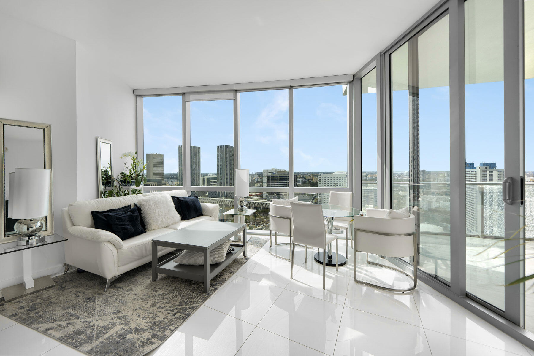 851 NE 1st #2410, Miami FL 33132