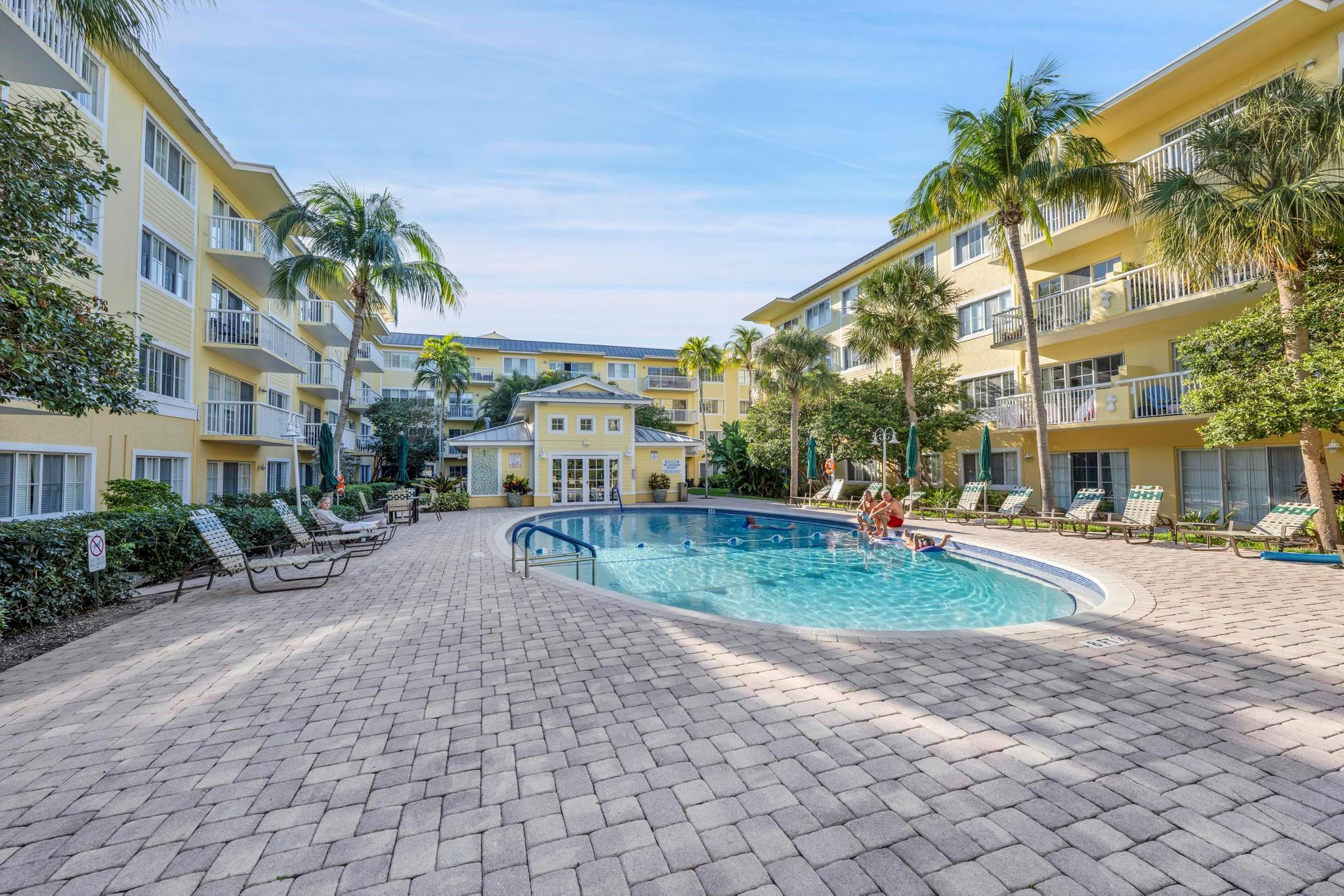 1515 E Broward #227, Fort Lauderdale FL 33301