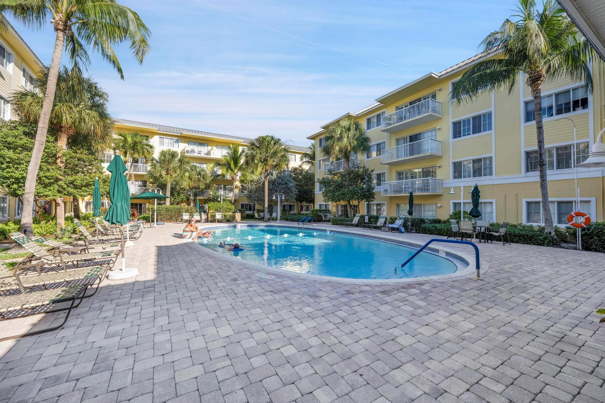 1515 E Broward #227, Fort Lauderdale FL 33301