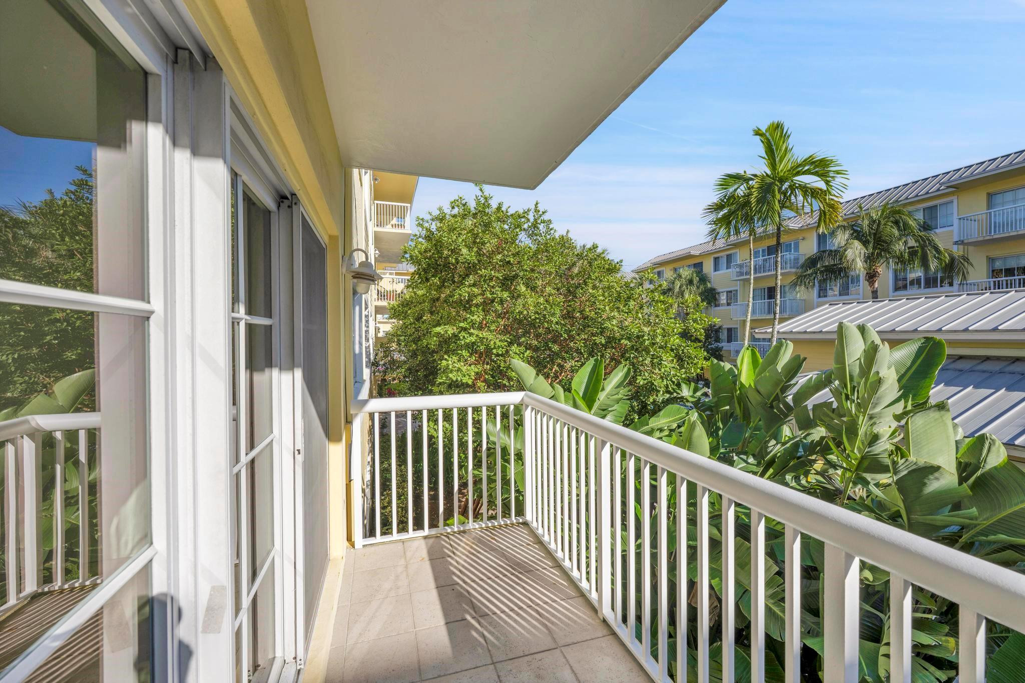 1515 E Broward #227, Fort Lauderdale FL 33301